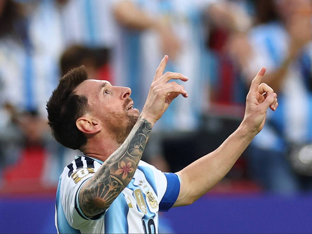 Lionel Messi jubelt.