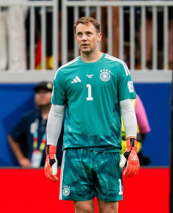 Manuel Neuer steht im deutschen WM-Tor.
