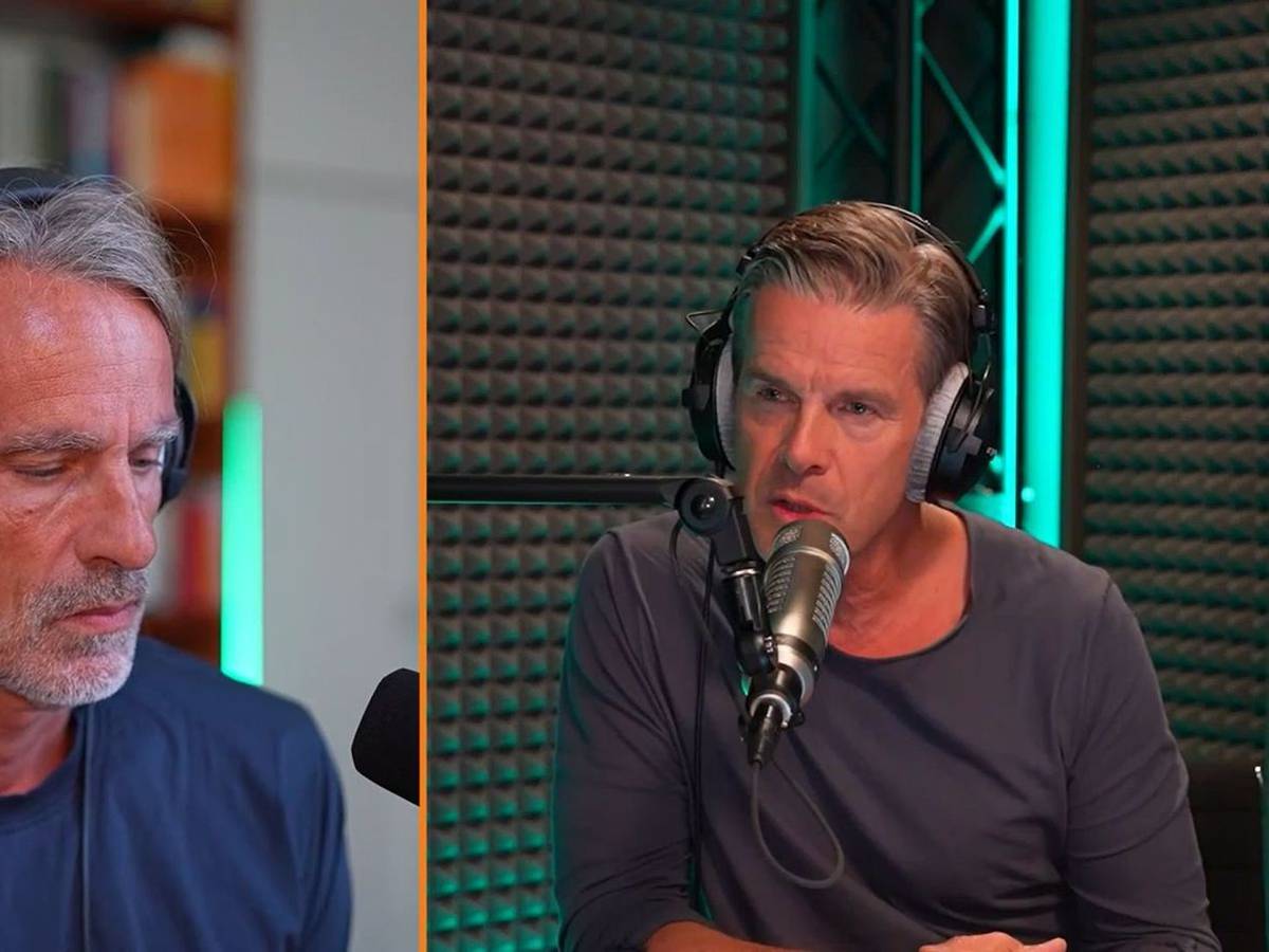 Richard David Precht (links) und Markus Lanz sehen die hohen Militärausgaben der Bundesrepublik skeptisch. (Bild: ZDF / Lanz + Precht)