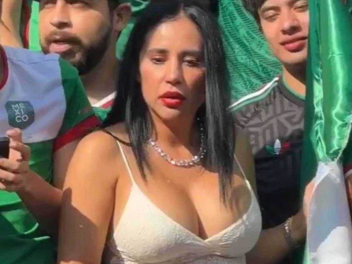 Bei den WM-Feierlichkeiten in Mexiko mischte auch die Politikerin Sandra Cuevas mit.