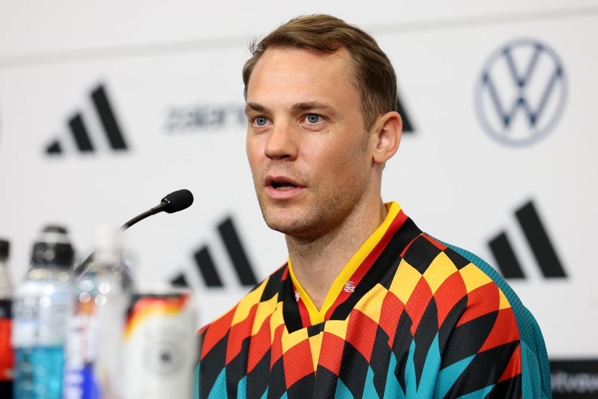 Manuel Neuer würde sich freuen, wenn seine Familie ihn während der WM in den USA besuchen würde. (Bild: 2026 Getty Images/Alexander Hassenstein)