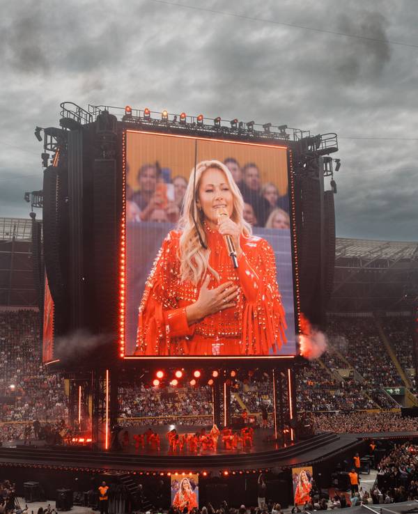 Blick auf die Bühne von Helene Fischer.