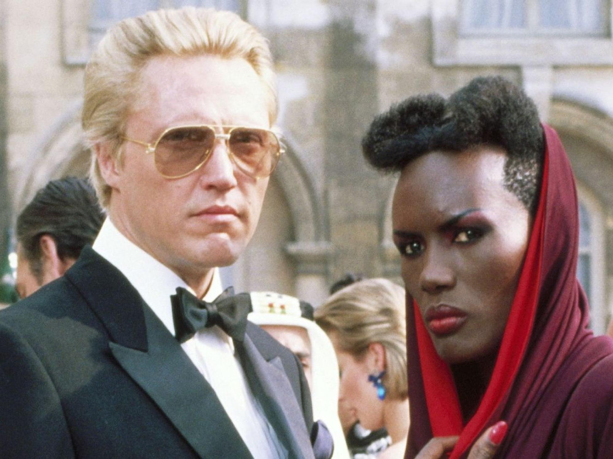 „Im Angesicht des Todes“ lebt auch von Bonds Widersachern: Christopher Walken und Grace Jones sind würdige Bösewichte. (Bild: RTL / (c) 1985 Danjaq, LLC and Metro-Goldwyn-Mayer Studios Inc. All Rights Reserved)