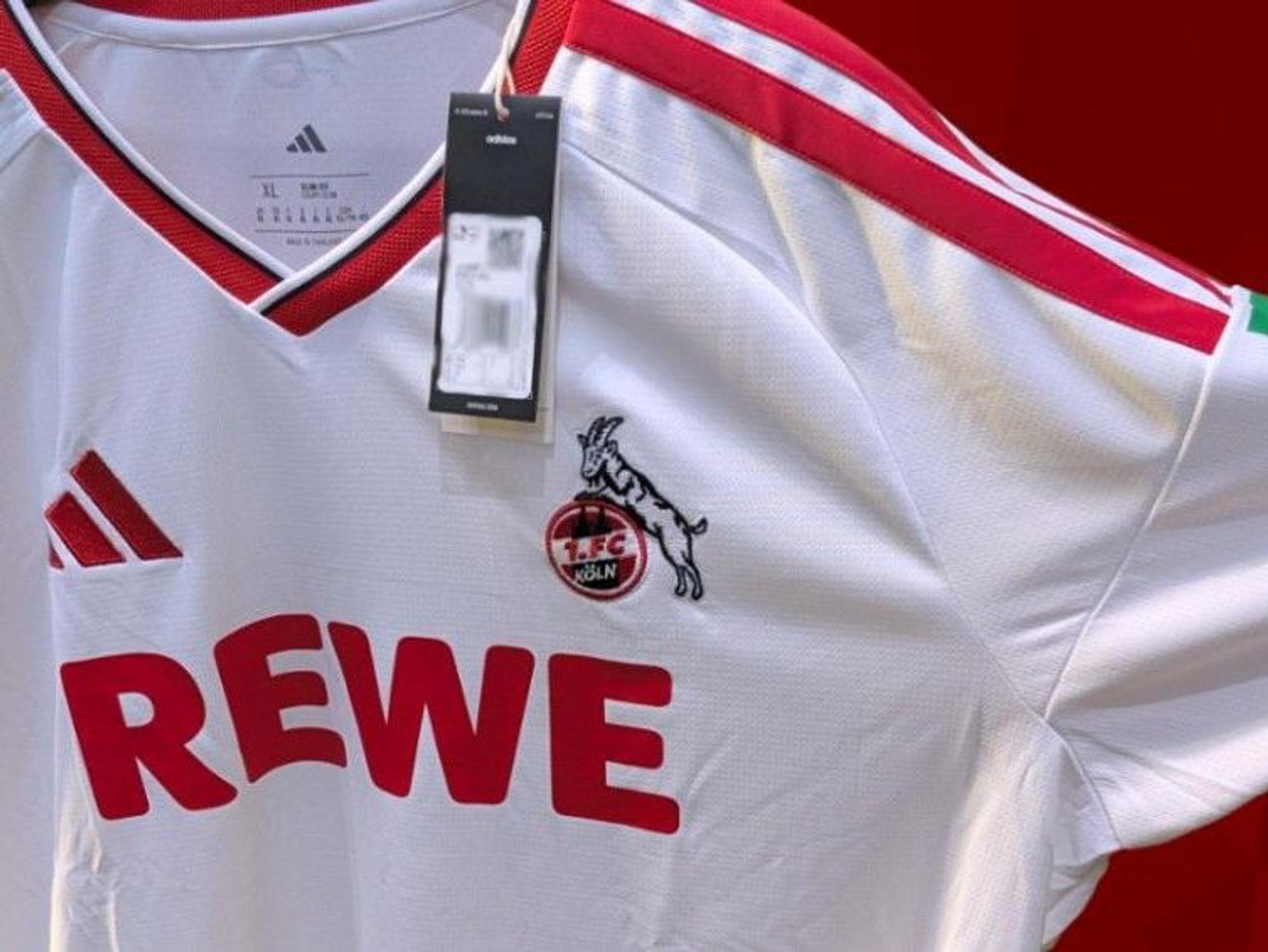 Das neue Heimtrikot des 1. FC Köln von Adidas für die Saison 2026/27.