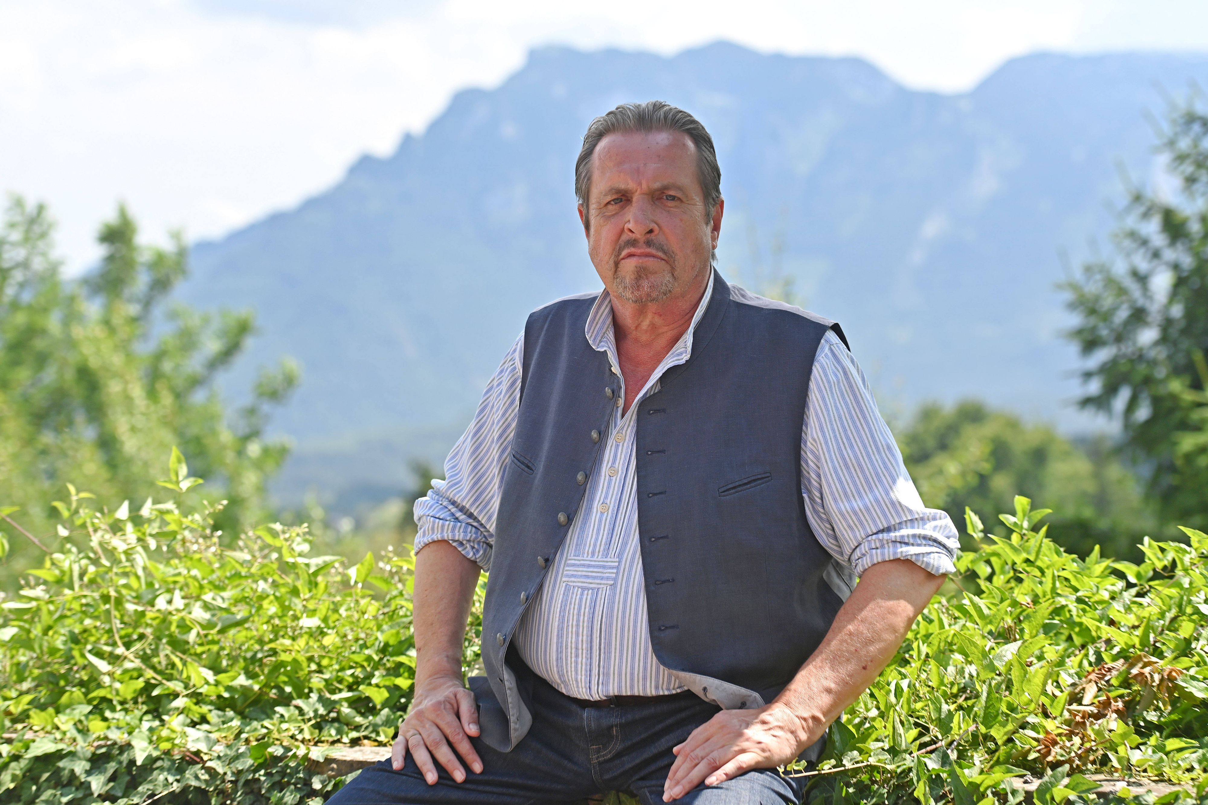 Andreas Giebel am Set von „Watzmann ermittelt“.