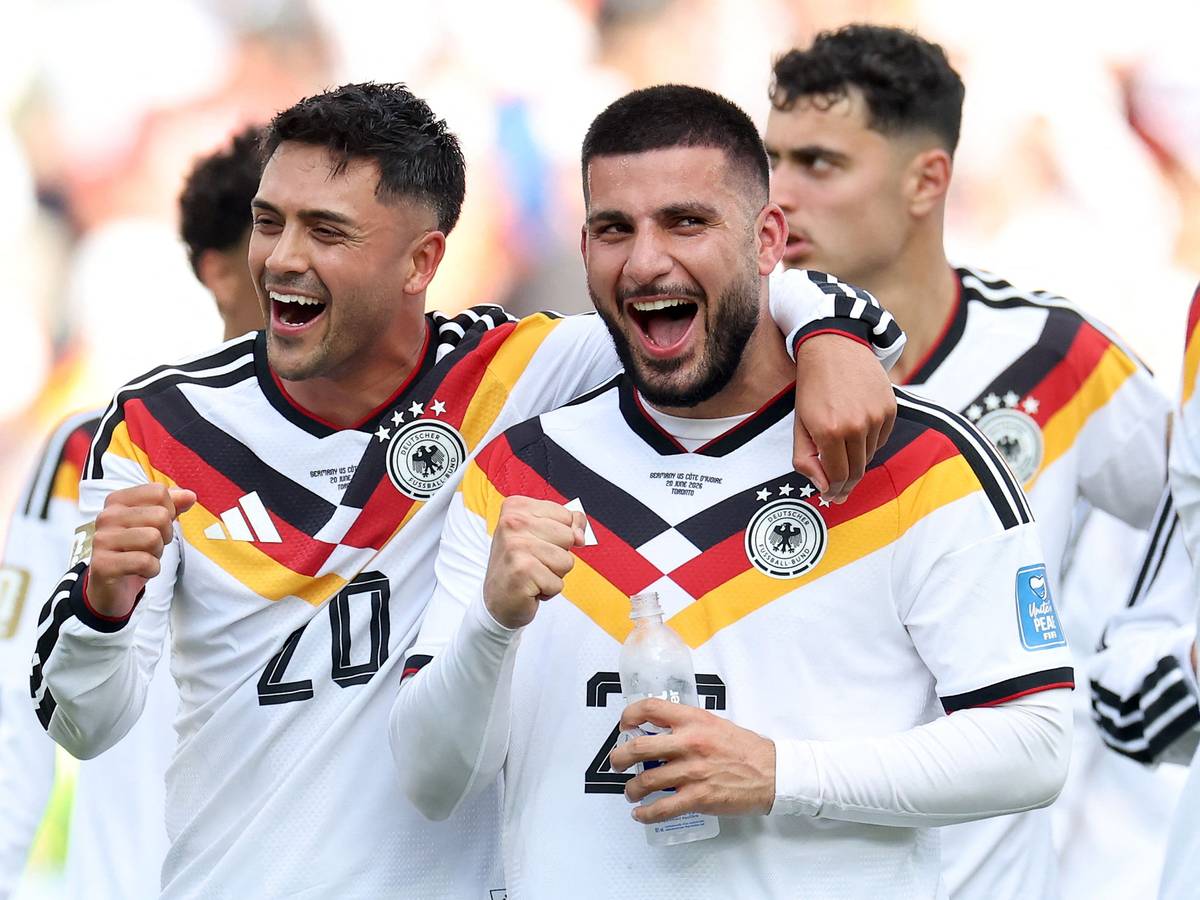Nadiem Amiri und Deniz Undav jubeln gegen die Elfenbeinküste.