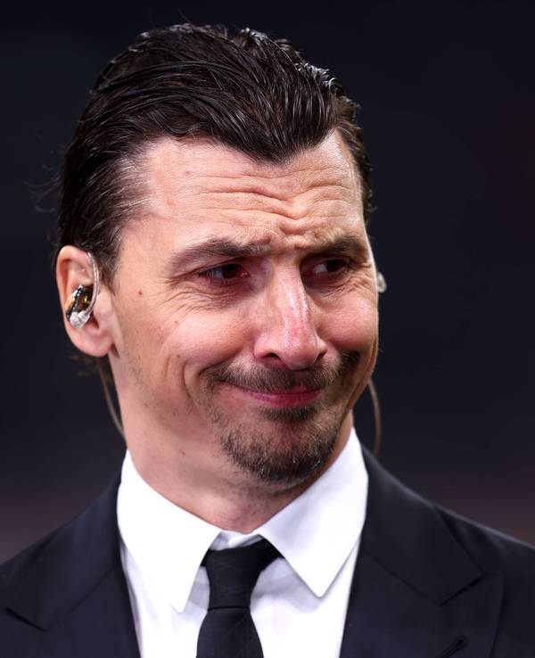 Zlatan Ibrahimovic mit äußerst skeptischem Gesichtsausdruck.