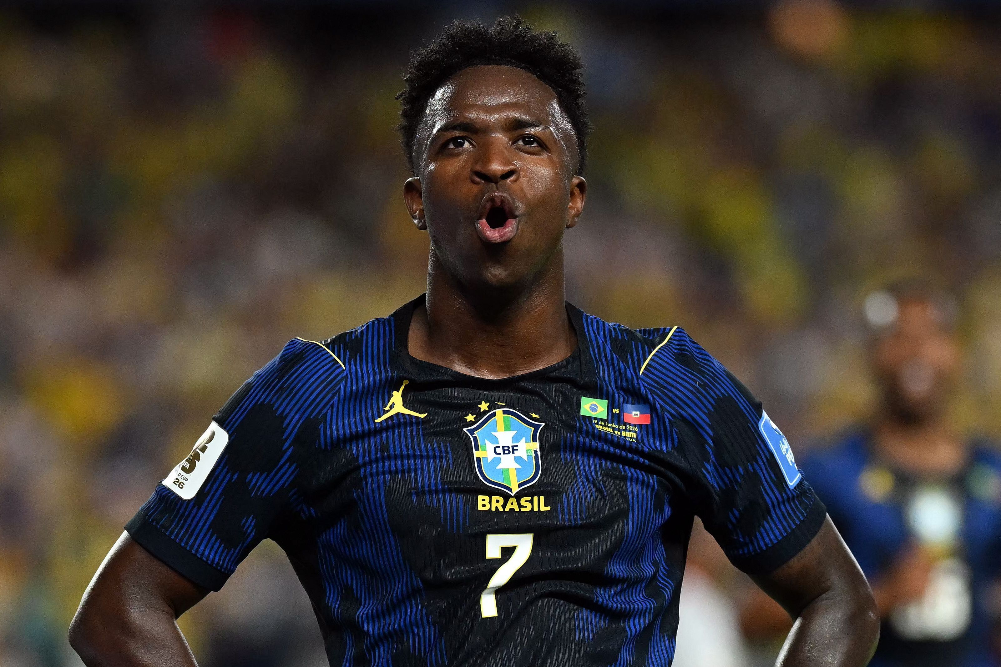 Vinicius Junior bejubelt ein Tor.