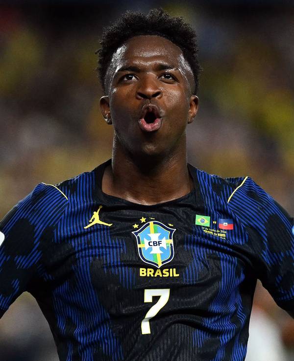 Vinicius Junior bejubelt ein Tor.