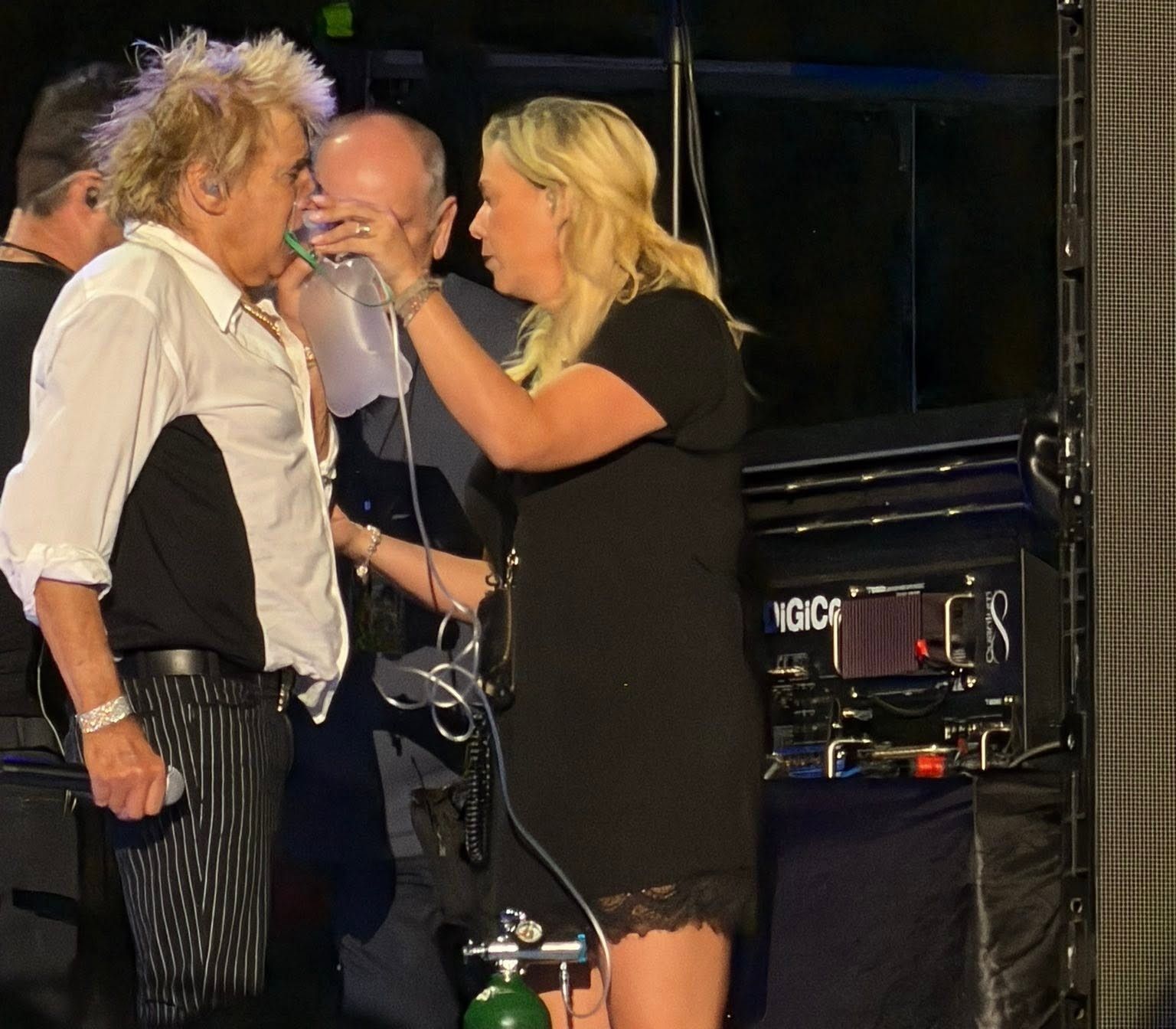 Notfall bei Rod Stewart.