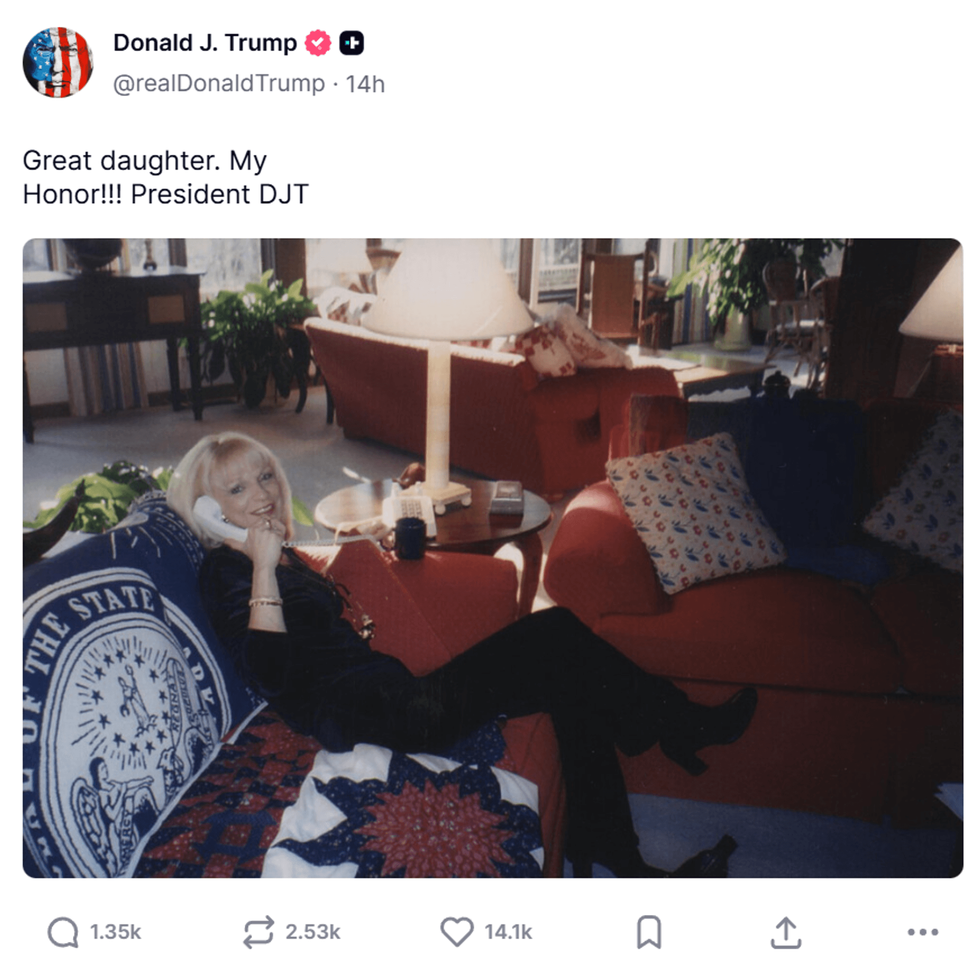 Wer ist die „Tochter” auf dem Bild, das Trump gepostet hat?