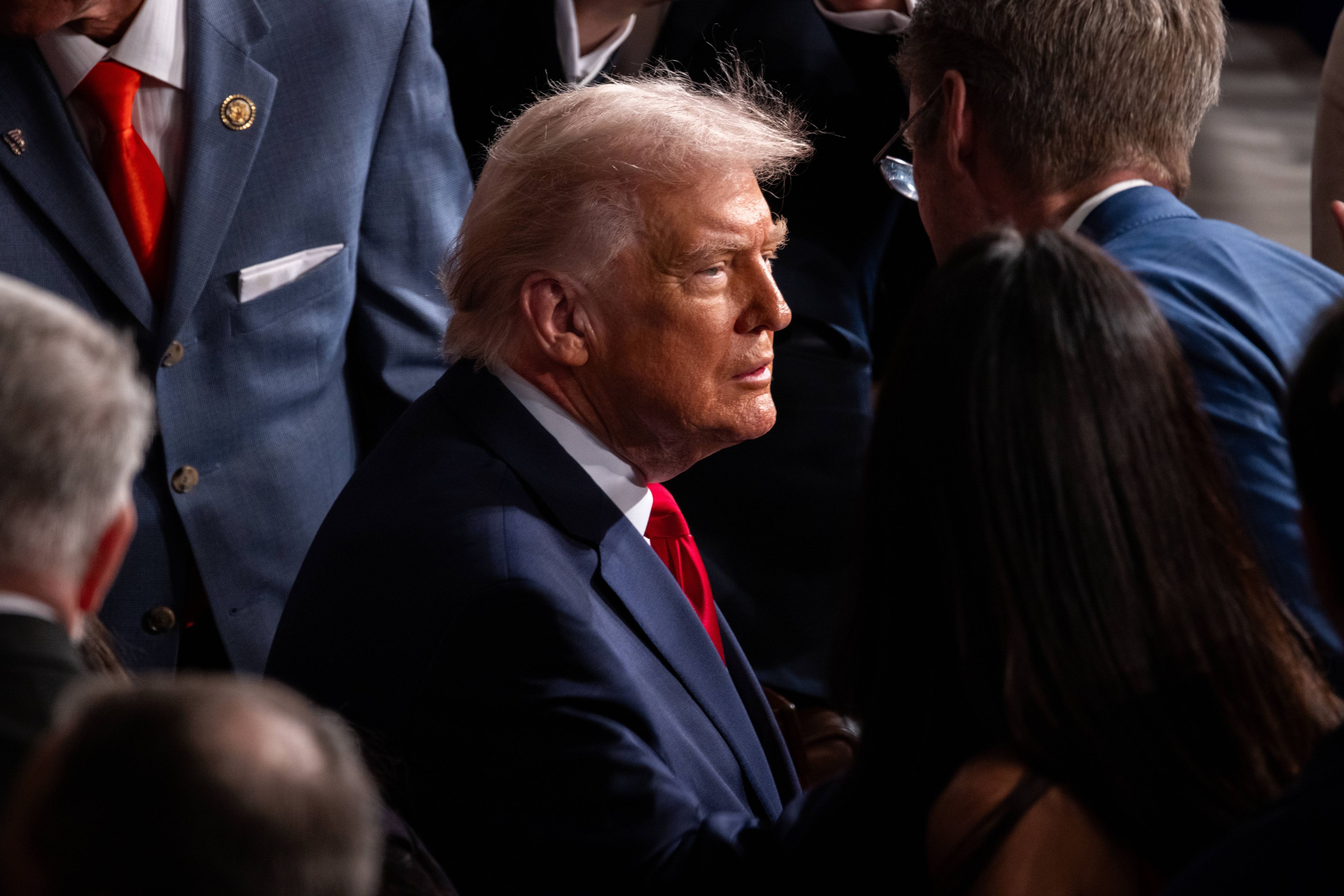 US-Präsident Donald Trump trifft im Februar im US-Repräsentantenhaus ein: Ein Post kurz vorm Vatertag löst neue Spekulationen aus.