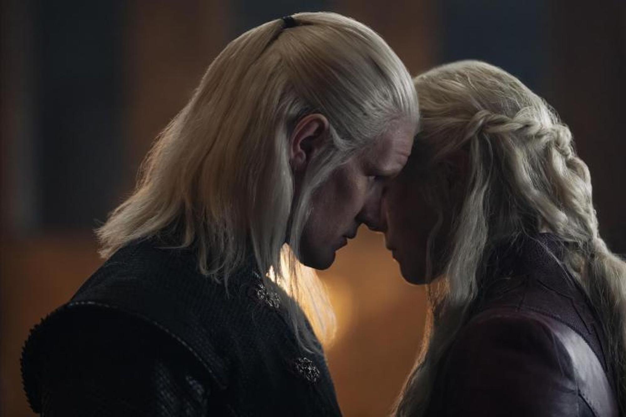 Daemon Targaryen (Matt Smith) und Rhaenyra Targaryen (Emma D'Arcy) wappnen sich für neue Kämpfe. (Bild: 2024 Home Box Office, Inc. All Rights Reserved)