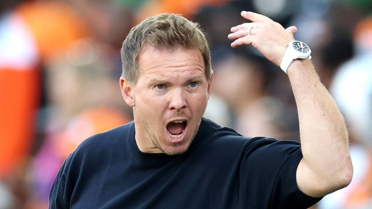 Beim WM-Spiel zwischen Deutschland und der Elfenbeinküste brüllt Julian Nagelsmann.