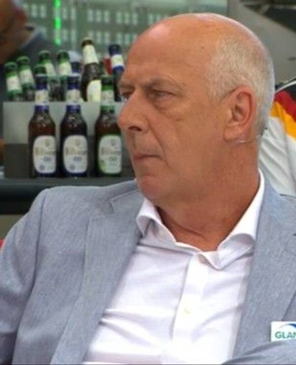 Mario Basler beim WM-Doppelpass