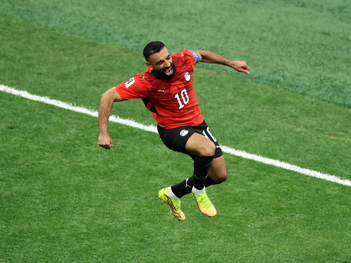 Mo Salah springt beim Torjubel auch