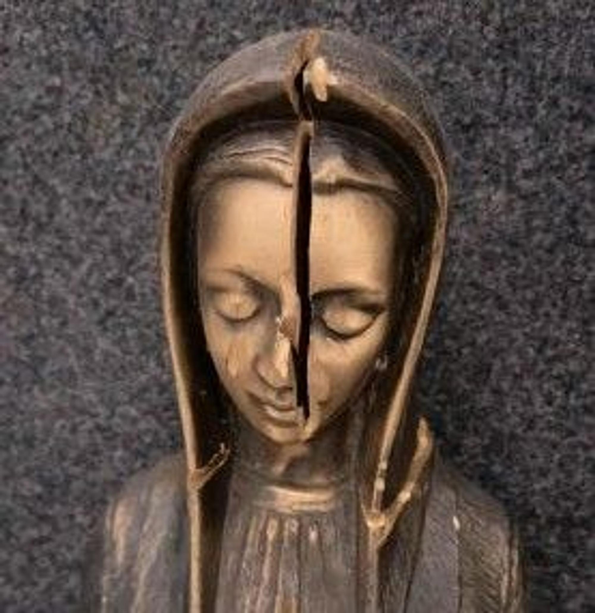 Die Polizei Köln sucht Hinweise zu einer Marienstatue.