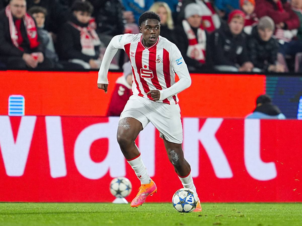 Sechzehntelfinale der Uefa Youth League zwischen dem 1. FC Köln und Inter Mailand: Kölns Assad Kotya-Fofana am Ball