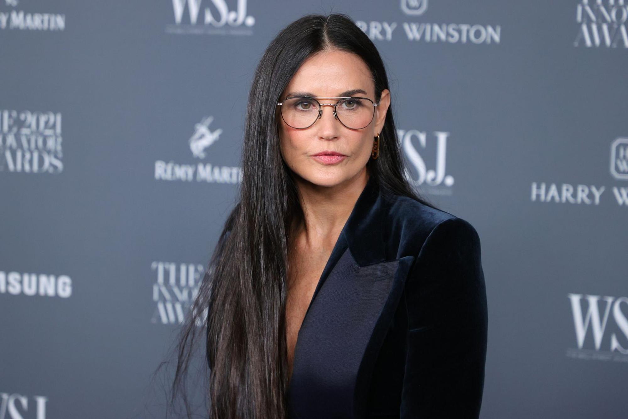 Für Demi Moore war die Rekordgage für „Striptease“ mehr als Geld, das sie für den Film erhielt. Dadurch wurden „die Rahmenbedingungen für alle Frauen verändert“, wie sie sagt. (Bild: 2021 Getty Images/Theo Wargo)