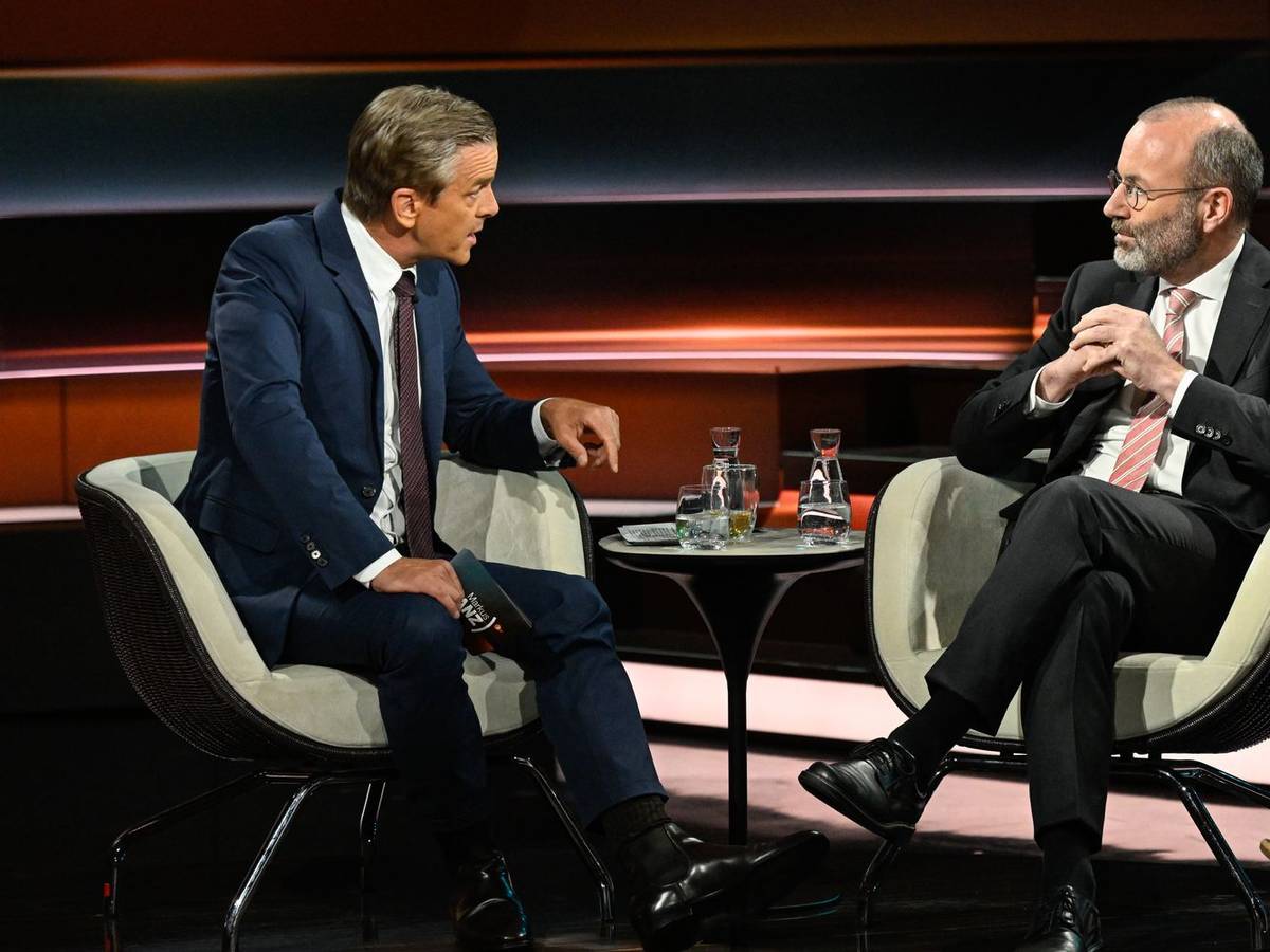 Im Gespräch mit Markus Lanz reagierte CSU-Vize Manfred Weber schwammig, als es um Kritik an Markus Lanz ging. (Bild: ZDF / Markus Hertrich)