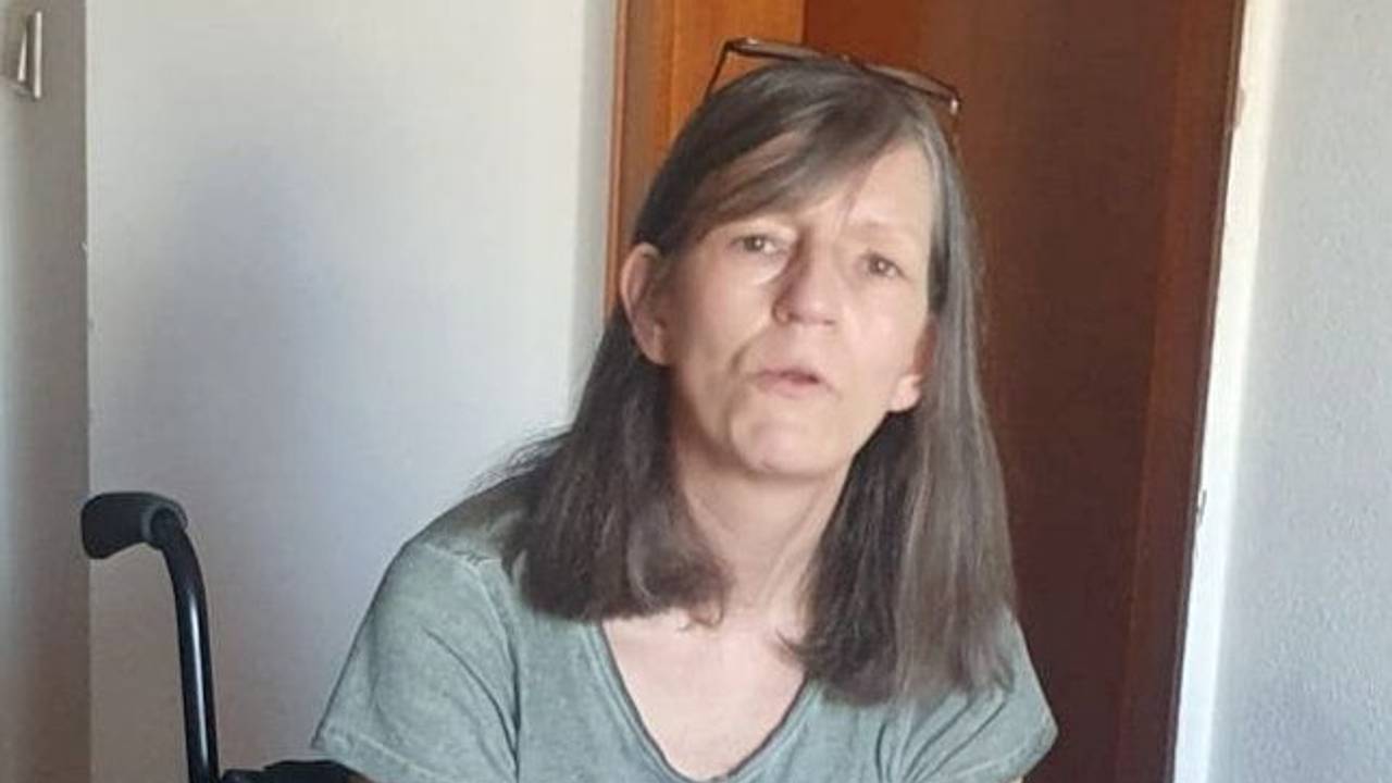 Rollstuhlfahrerin Janette Bongart soll aus ihrer Wohnung geklagt werden.