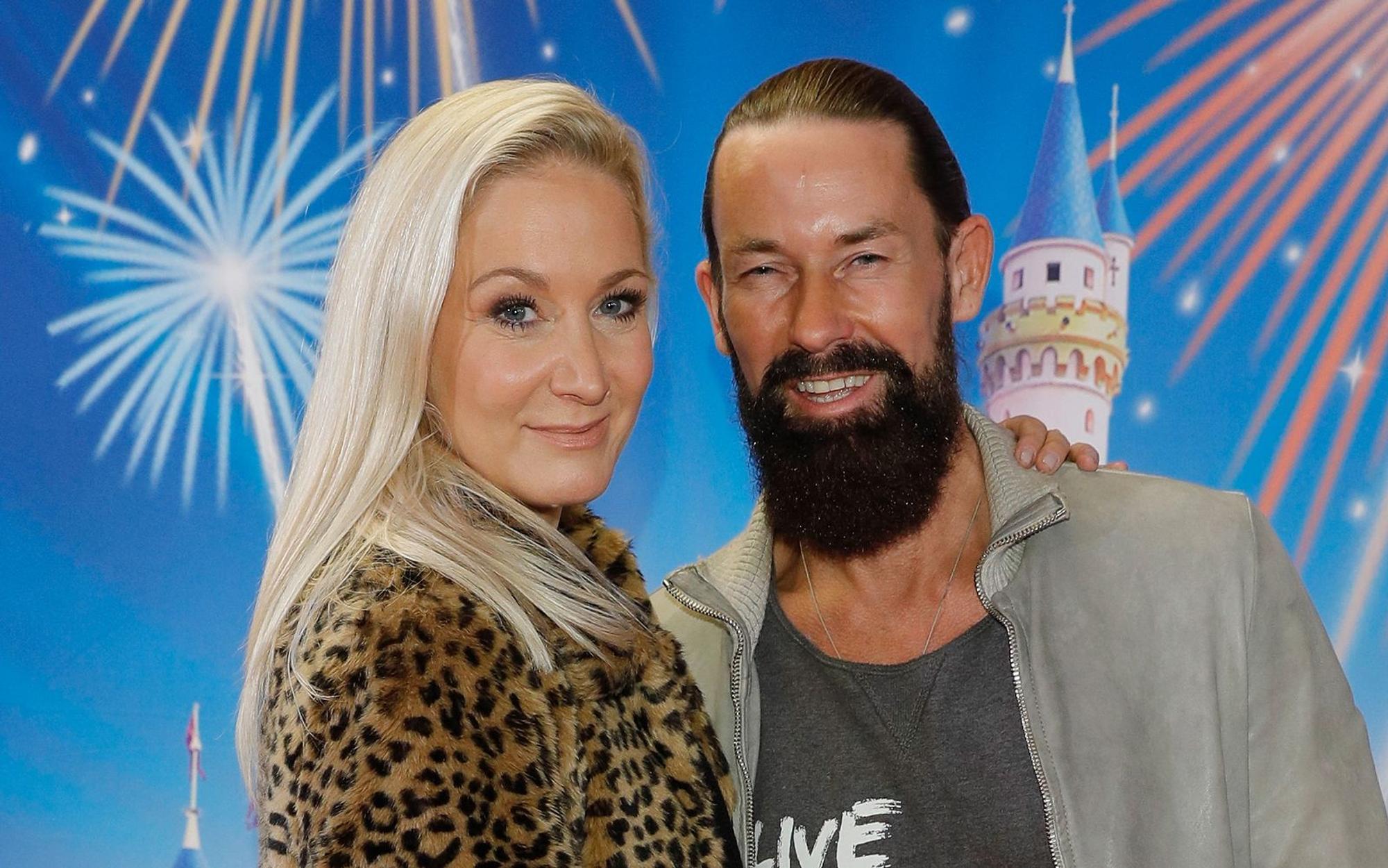 Schauspielerin Janine Kunze sprach über die Formel hinter ihrer glücklichen Ehe mit Dirk Budach. (Bild: 2016 Getty Images/Andreas Rentz)