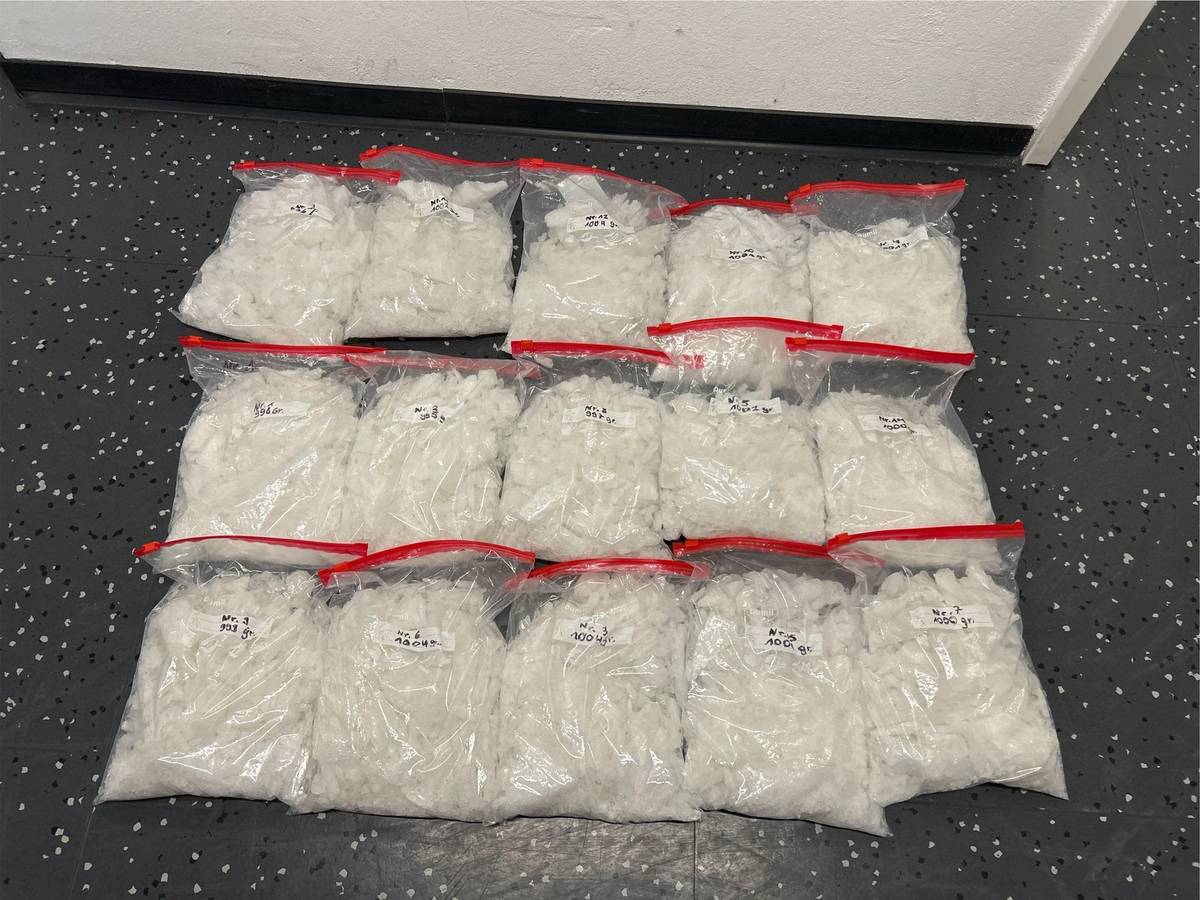 Polizei entdeckt Crystal Meth bei Fahrzeugkontrolle