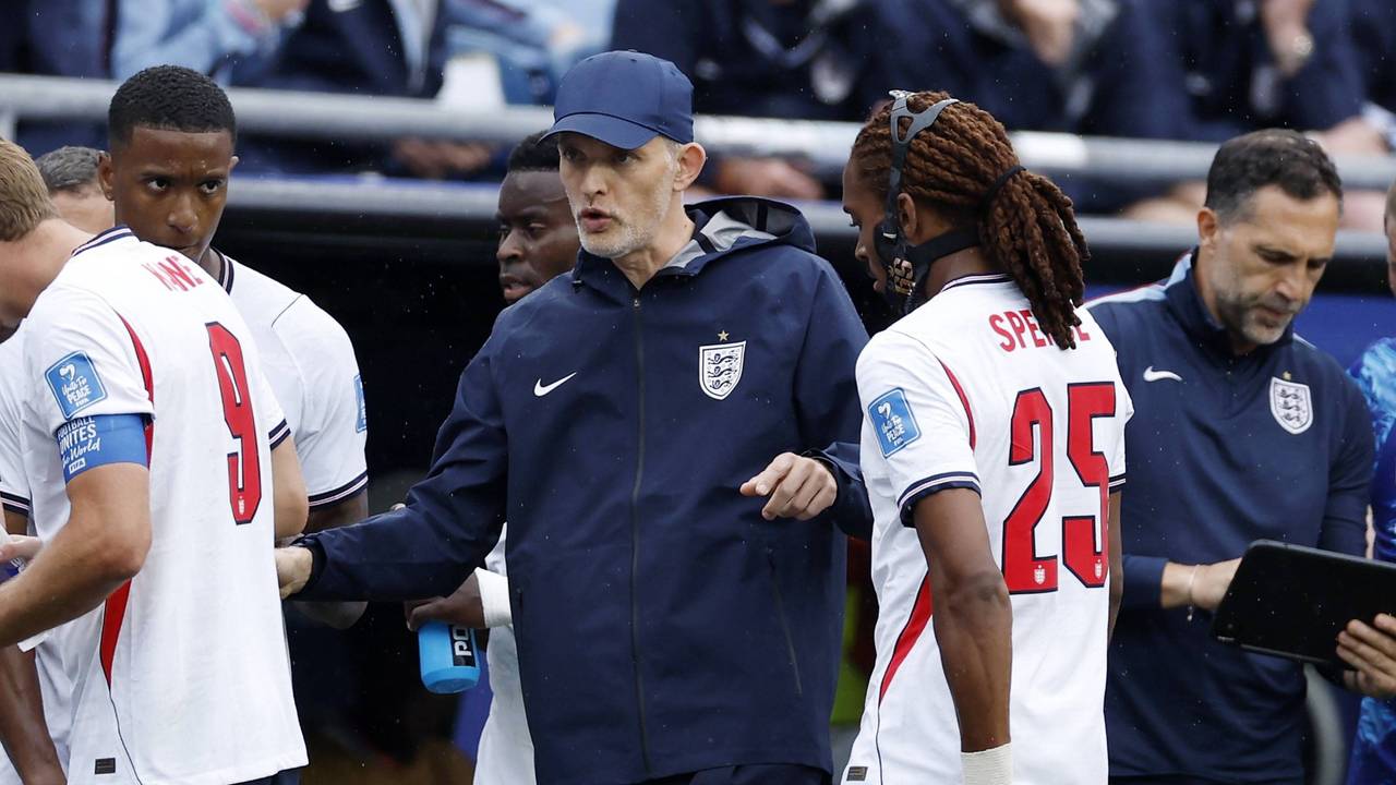 Ansprache von Thomas Tuchel beim WM-Spiel zwischen England und Ghana.
