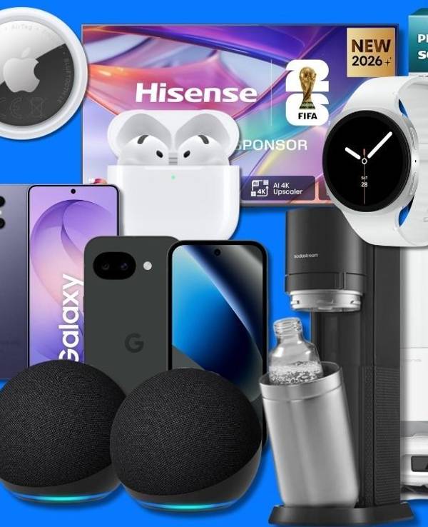 Verschiedene Produkte aus den Kategorien Technik, Haushalt, Küche, Fitness und mehr vor einem blauen Hintergrund zum Amazon Prime Day.