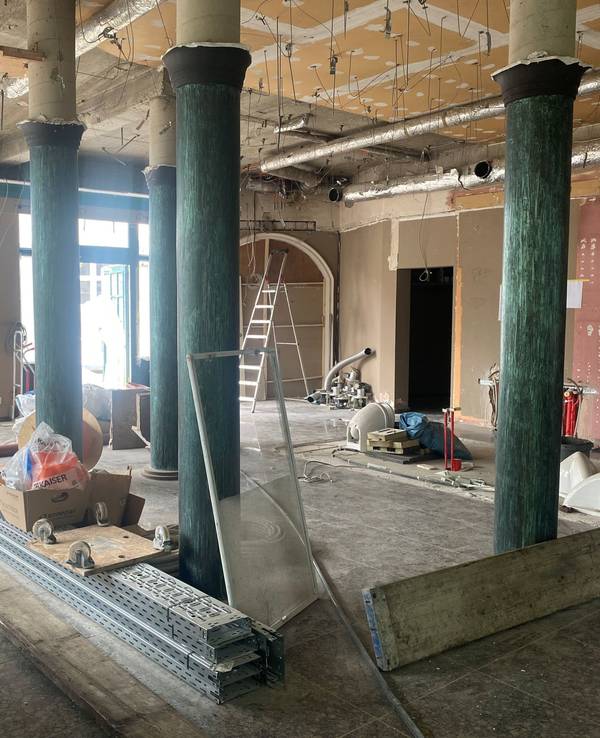 Innenansicht im Restaurant La Vita, das derzeit eine Baustelle ist.