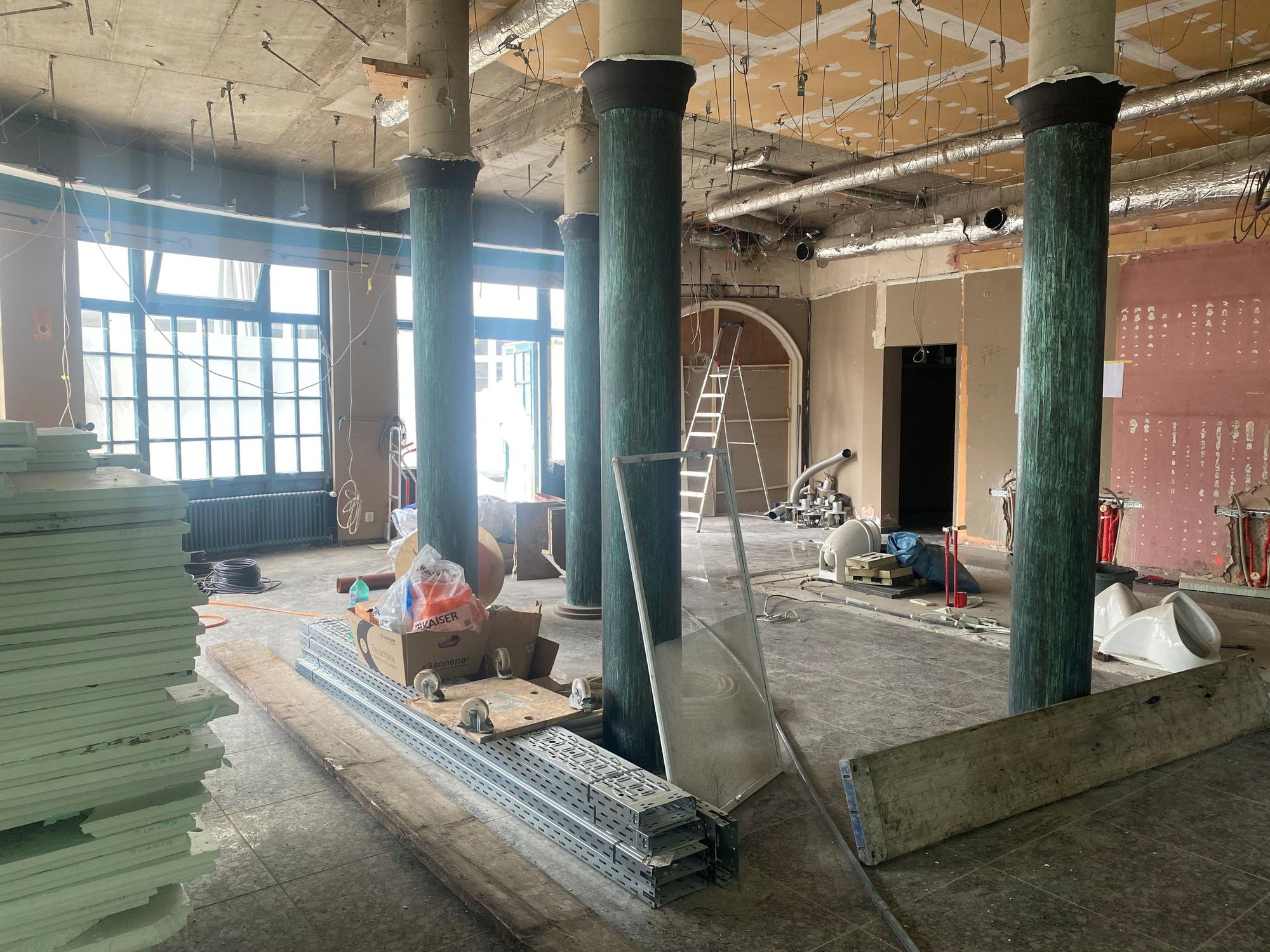 Innenansicht im Restaurant La Vita, das derzeit eine Baustelle ist.