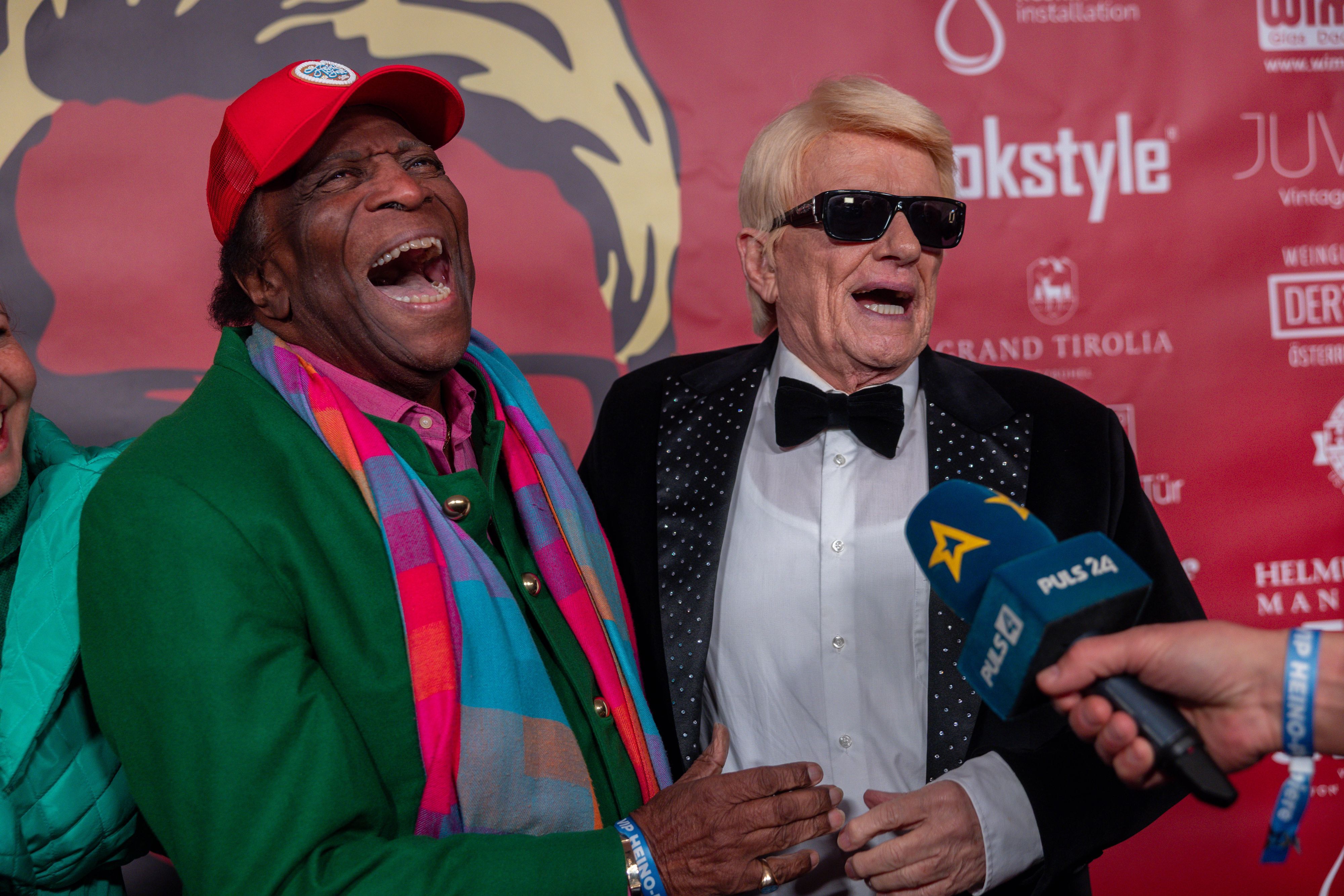 Roberto Blanco und Heino bei einem Auftritt im März 2026.