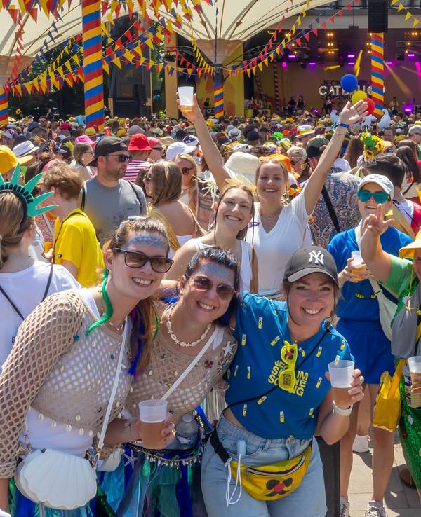 Sommerfestival „Jeck im Sunnesching“ im Tanzbrunnen.
