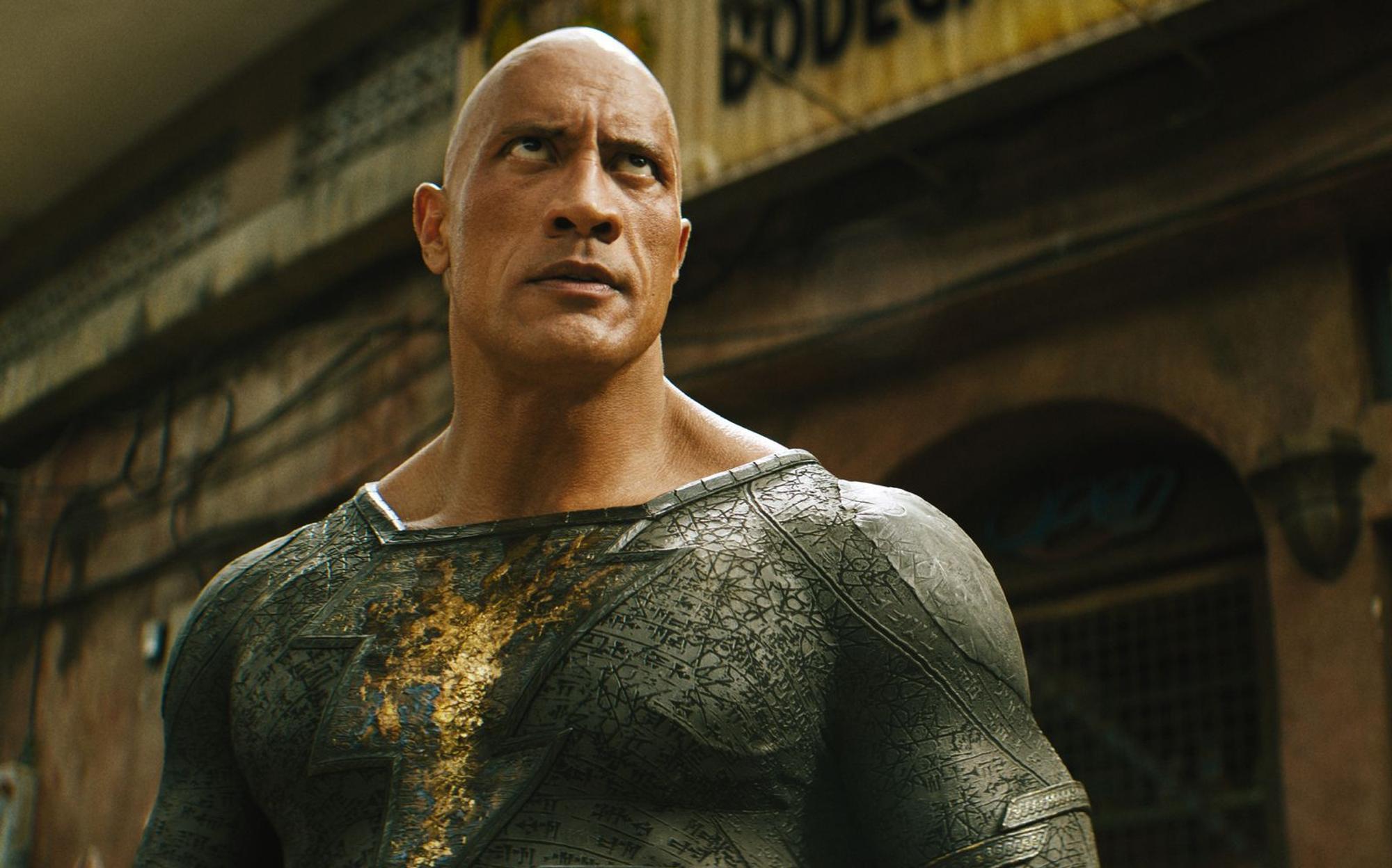 Ob „Black Adam“ nochmal einen Platz im DC-Multiversum findet, ist derzeit unsicher. (Bild: 2022 Warner Bros. Entertainment)