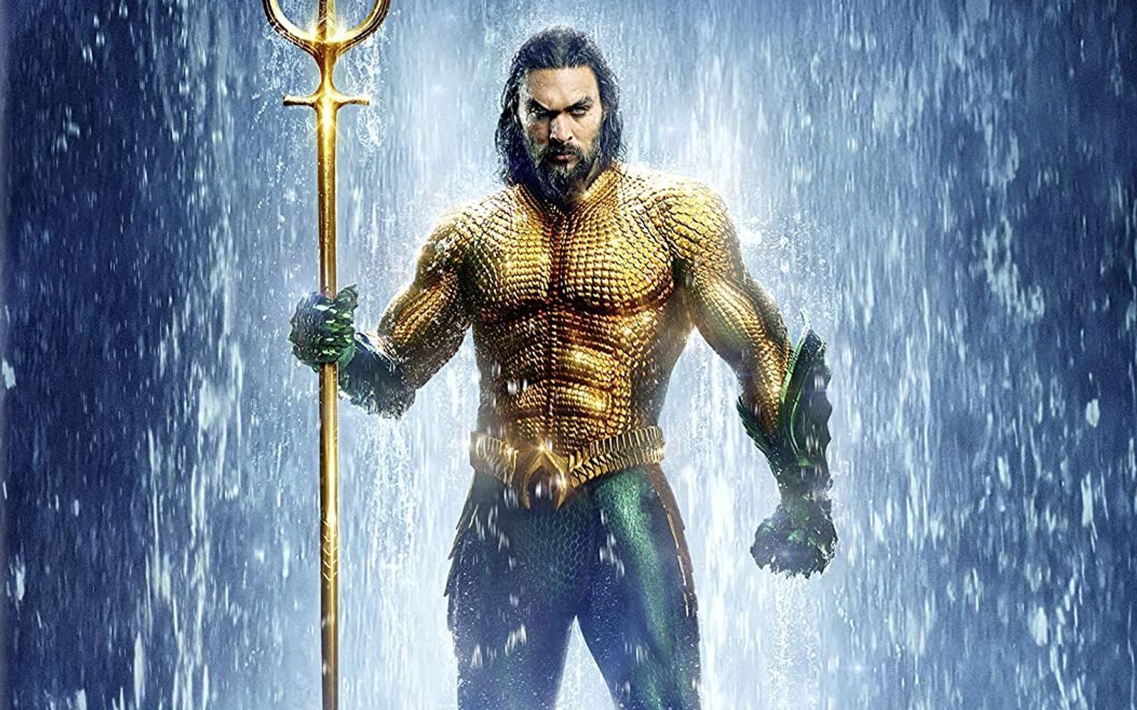 Die „Aquaman“-Reihe wurde gecancelt, Jason Momoa bleibt dem DC Universum aber erhalten: In „Supergirl“ spielt er den außerirdischen Kopfgeldjäger Lobo. (Bild: Warner Bros.)