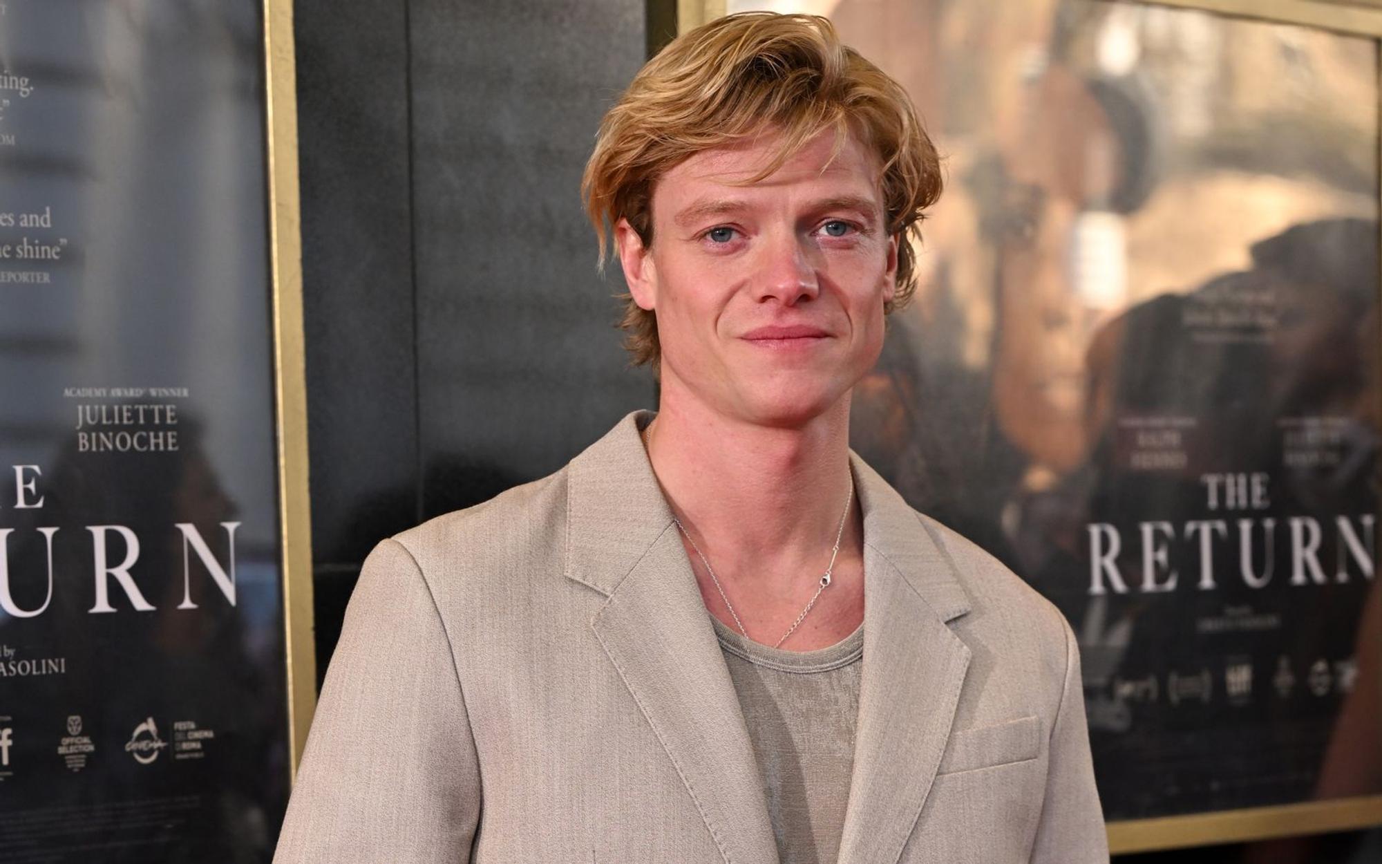 Auch der dritte DCU-Kinofilm hat bereits ein geplantes Startdatum: Im September 2026 soll Tom Rhys Harries (“White Lines“) als „Clayface“ auf der großen Leinwand zu sehen sein. (Bild: 2025 Getty Images/Jeff Spicer)