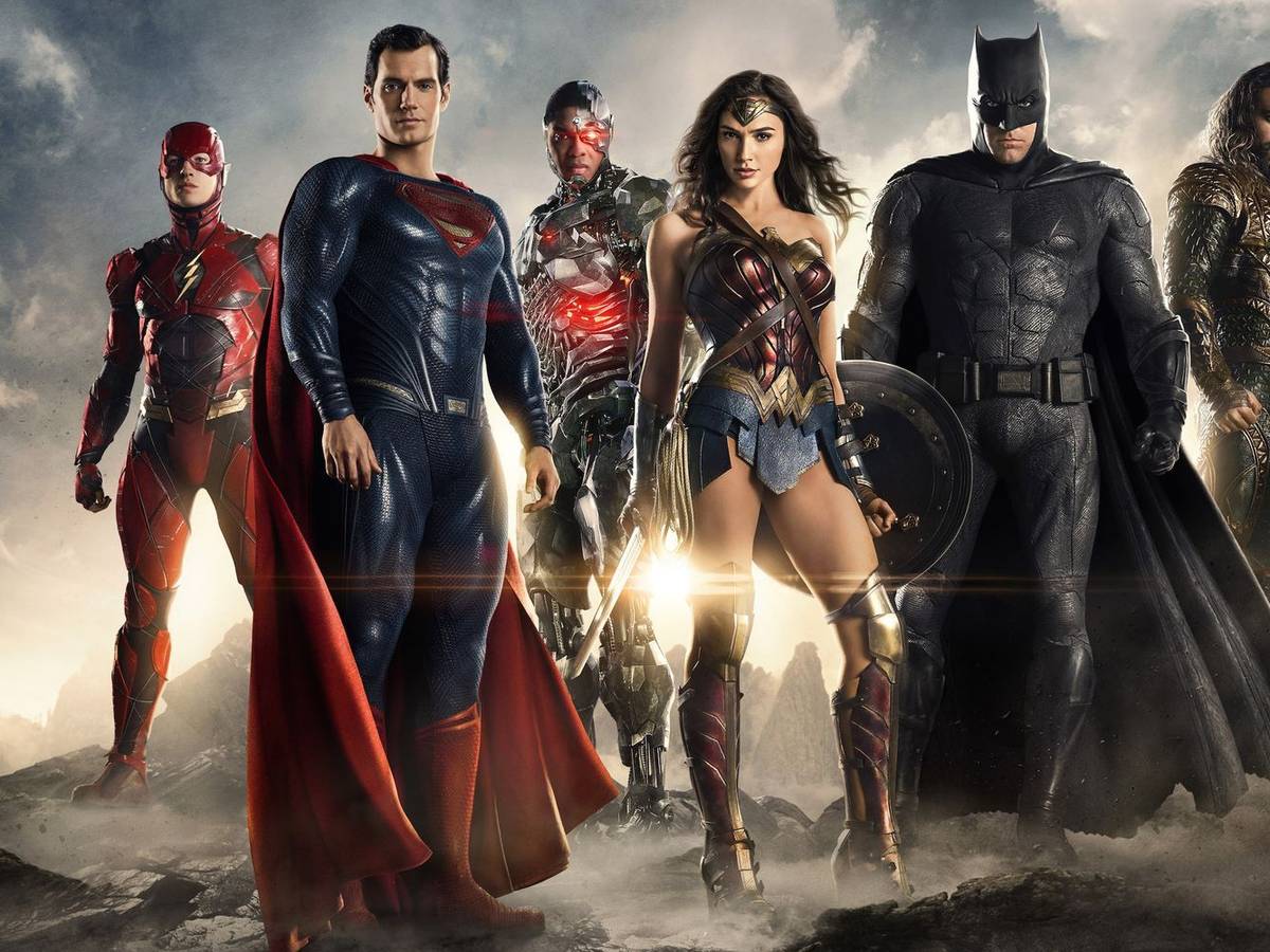 Superman, Wonder Woman, Batman, Aquaman und Co. - so wie in „Justice League“ wird man sie nicht wiedersehen. Aber vielleicht mit neuen Schauspielern? (Bild: 2016 Warner Bros. Ent. Inc. and Ratpac-Dune Ent. LLC)