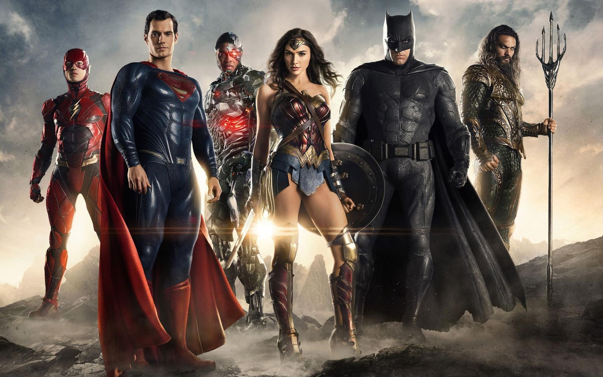 Superman, Wonder Woman, Batman, Aquaman und Co. - so wie in „Justice League“ wird man sie nicht wiedersehen. Aber vielleicht mit neuen Schauspielern? (Bild: 2016 Warner Bros. Ent. Inc. and Ratpac-Dune Ent. LLC)