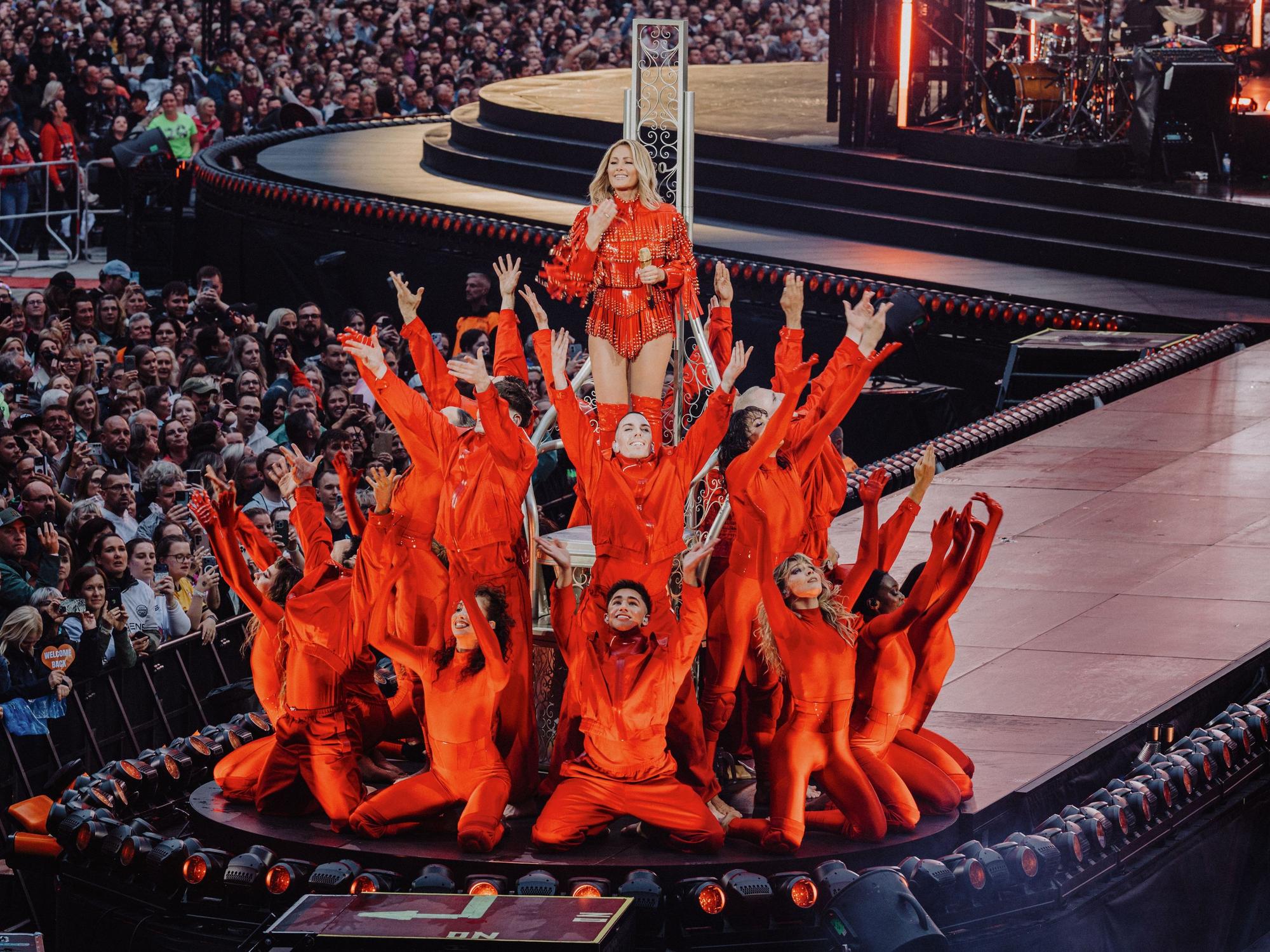 Helene Fischer während ihrer Show auf der Bühne.