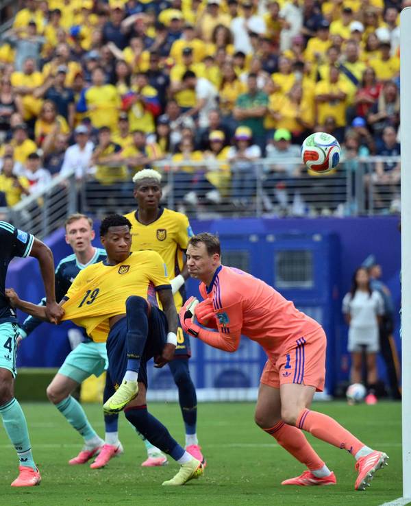 Tor für Ecuador gegen Deutschland.