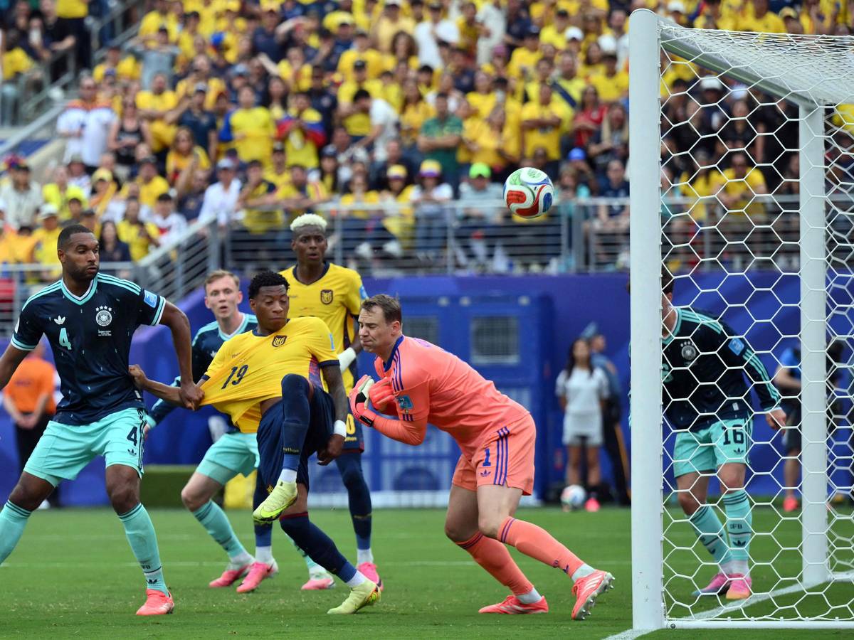 Tor für Ecuador gegen Deutschland.