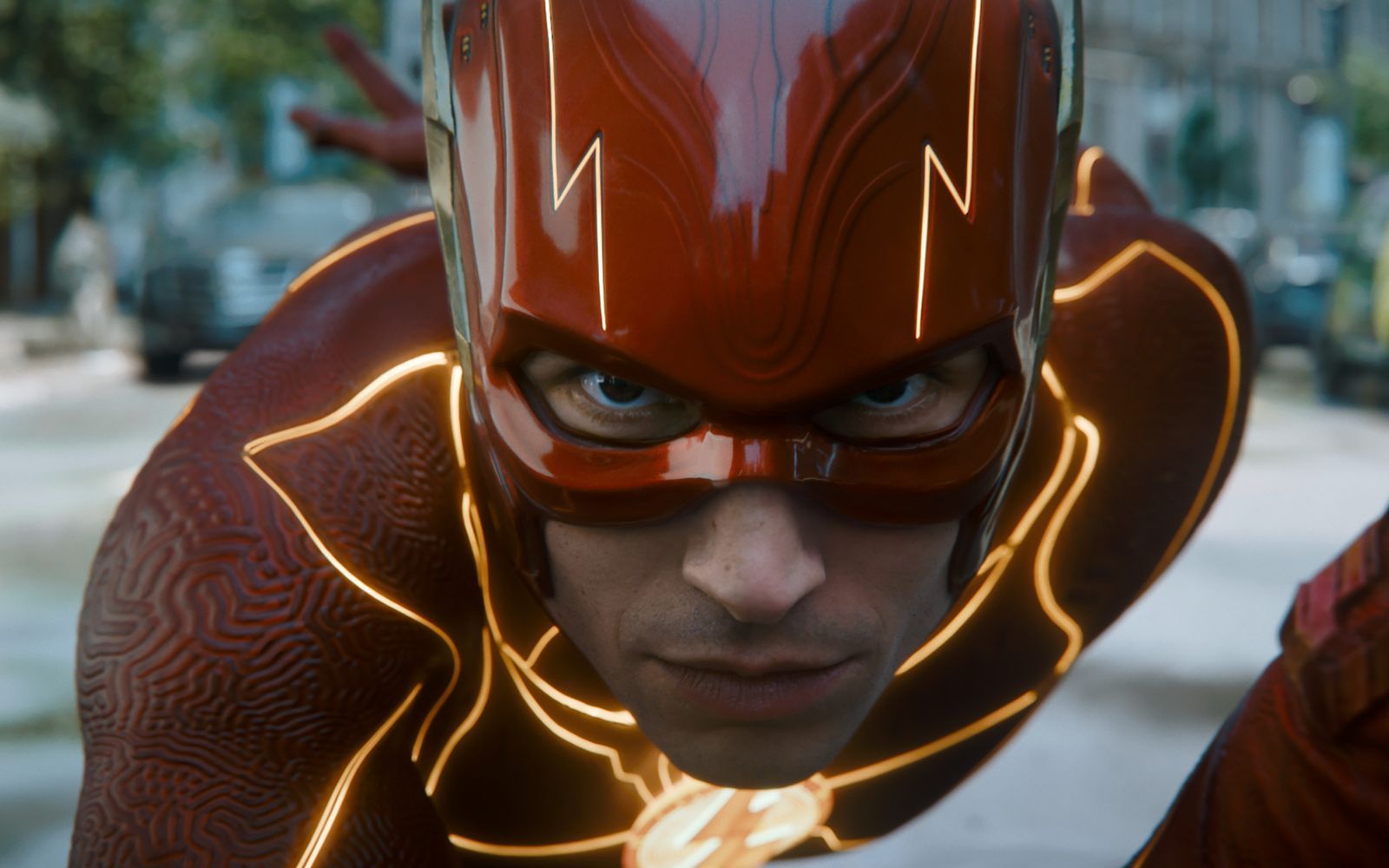 „The Flash“ mit Ezra Miller (Bild) in der Hauptrolle war ein Flop. Vielleicht auch deshalb gibt es für The Flash (vorerst) keine Zukunft im DCU. (Bild: 2023 Warner Bros. Entertainment)