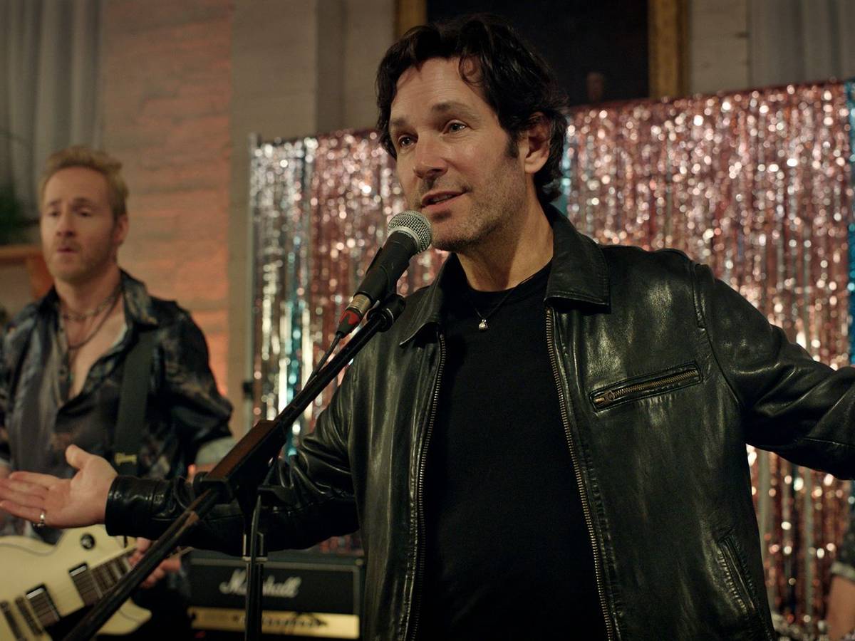 Im Kinofilm „Power Ballad - Der Song meines Lebens“ verkörpert Paul Rudd den Hochzeitssänger Rick. (Bild: Lionsgate)