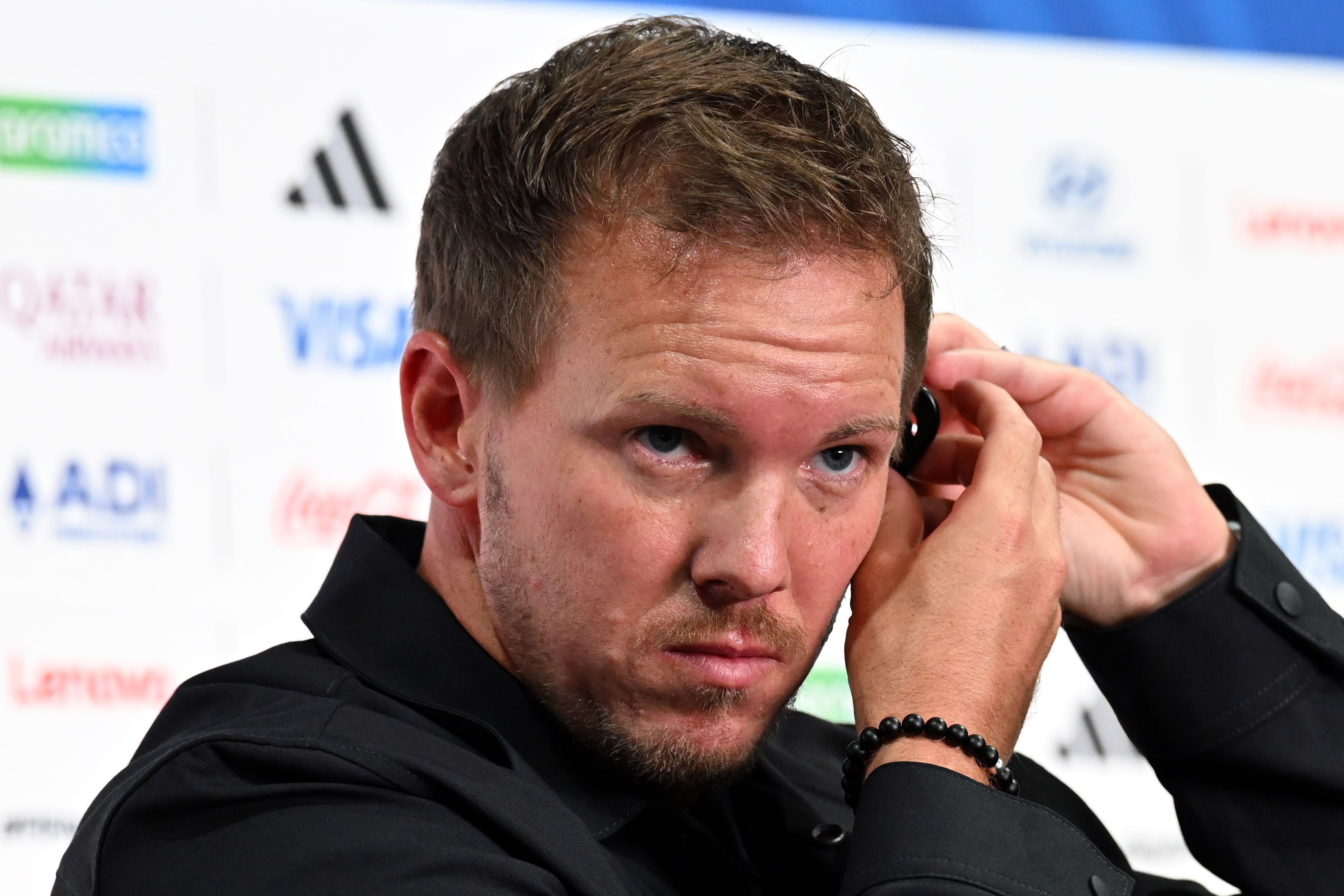 Bundestrainer Julian Nagelsmann nimmt an der Pressekonferenz teil.