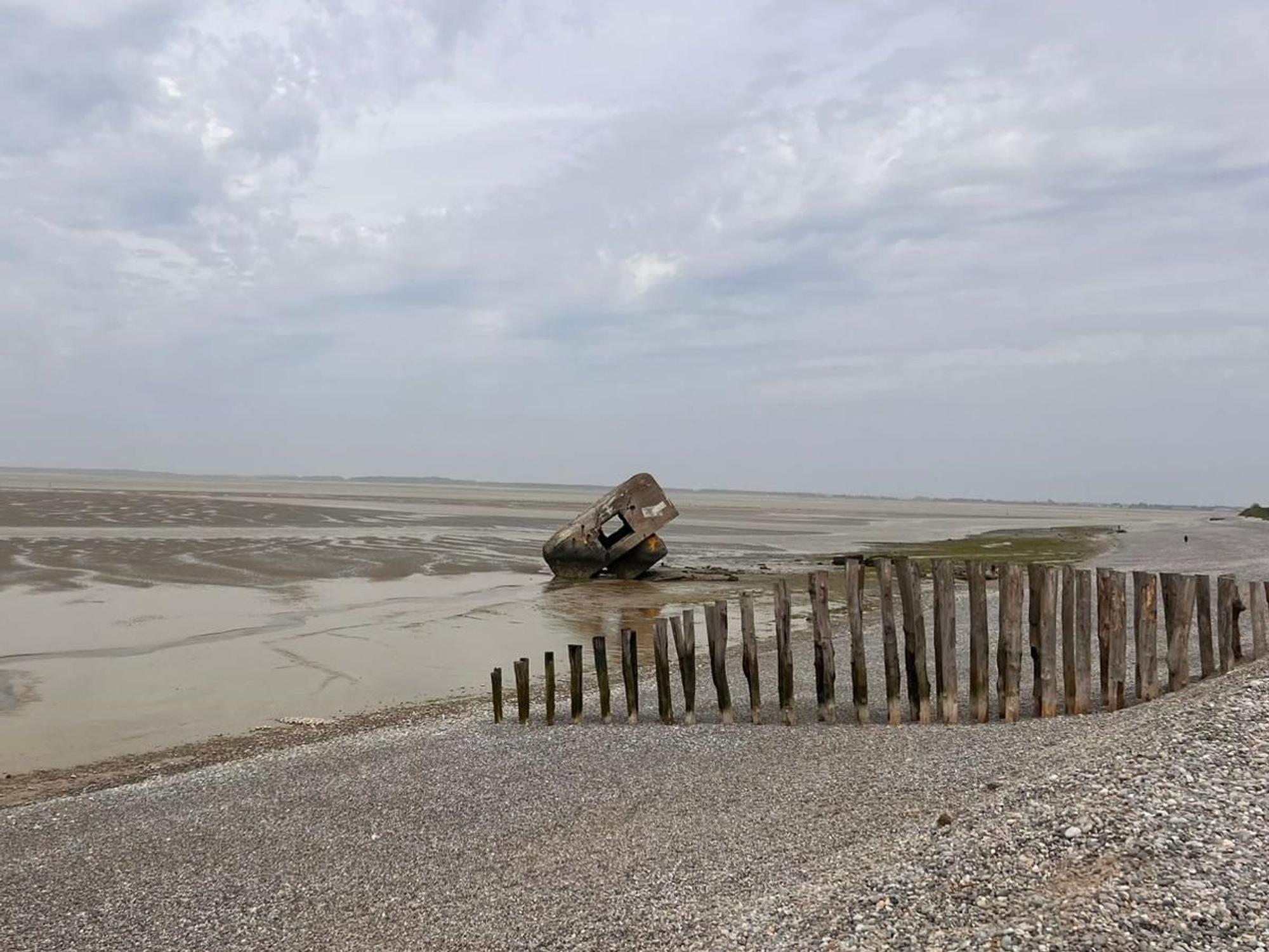 Bunker in der Bucht von Pointe Hourdel an der Baie de Somme.