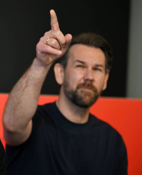 Köln-Trainer René Wagner und Geschäftsführer Thomas Kessler bei einer Medienrunde.