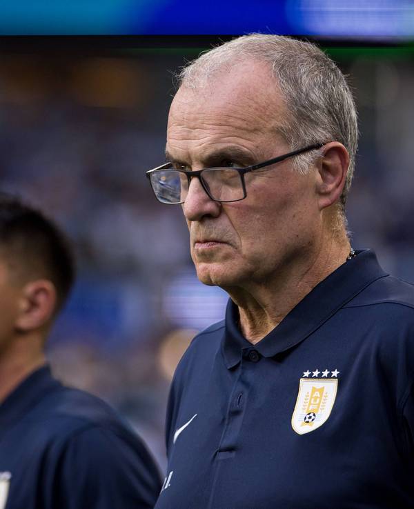 Marcelo Bielsa mit mürrischem Blick
