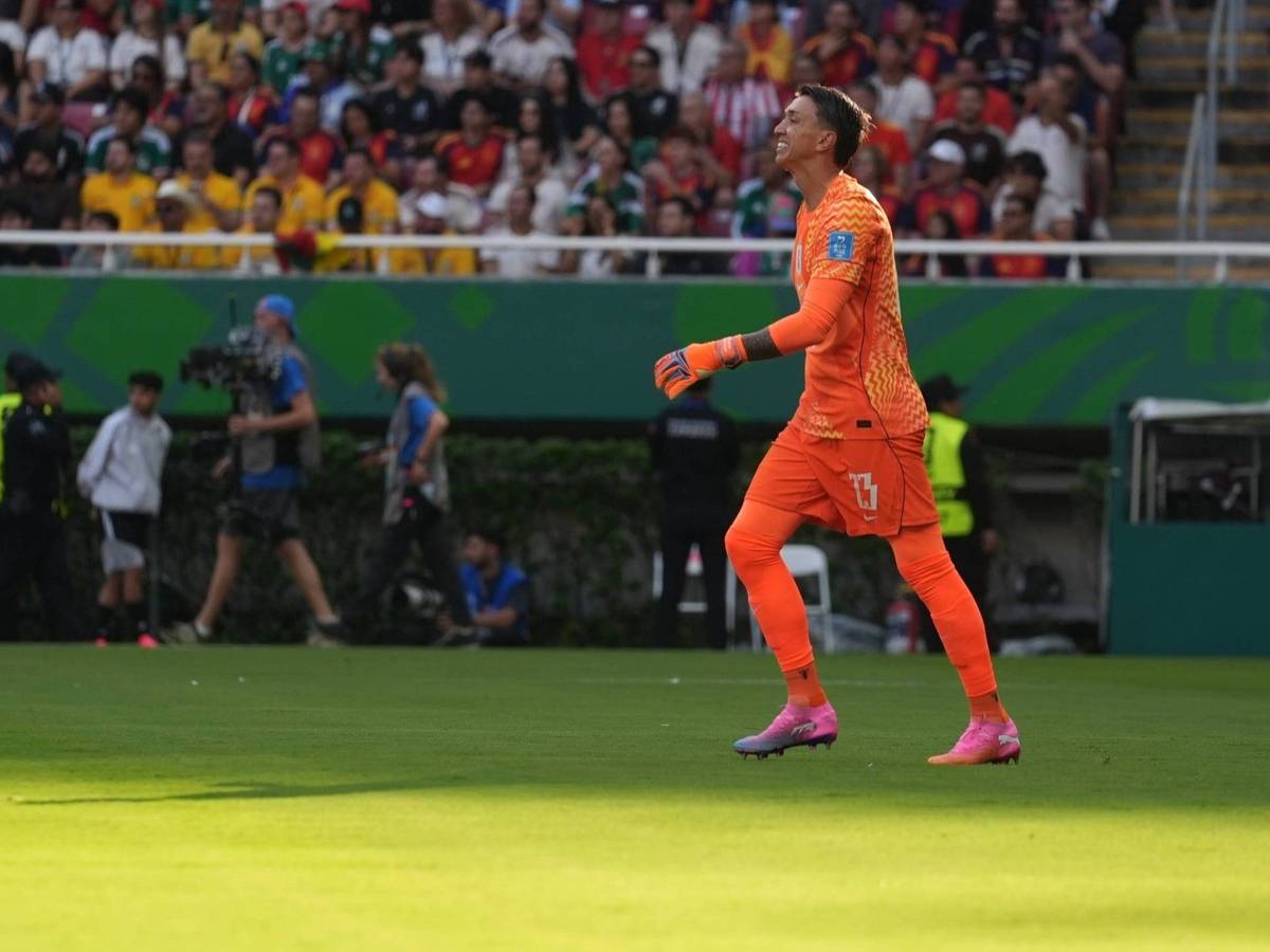 Fernando Muslera beim WM-Spiel zwischen Uruguay und Spanien.