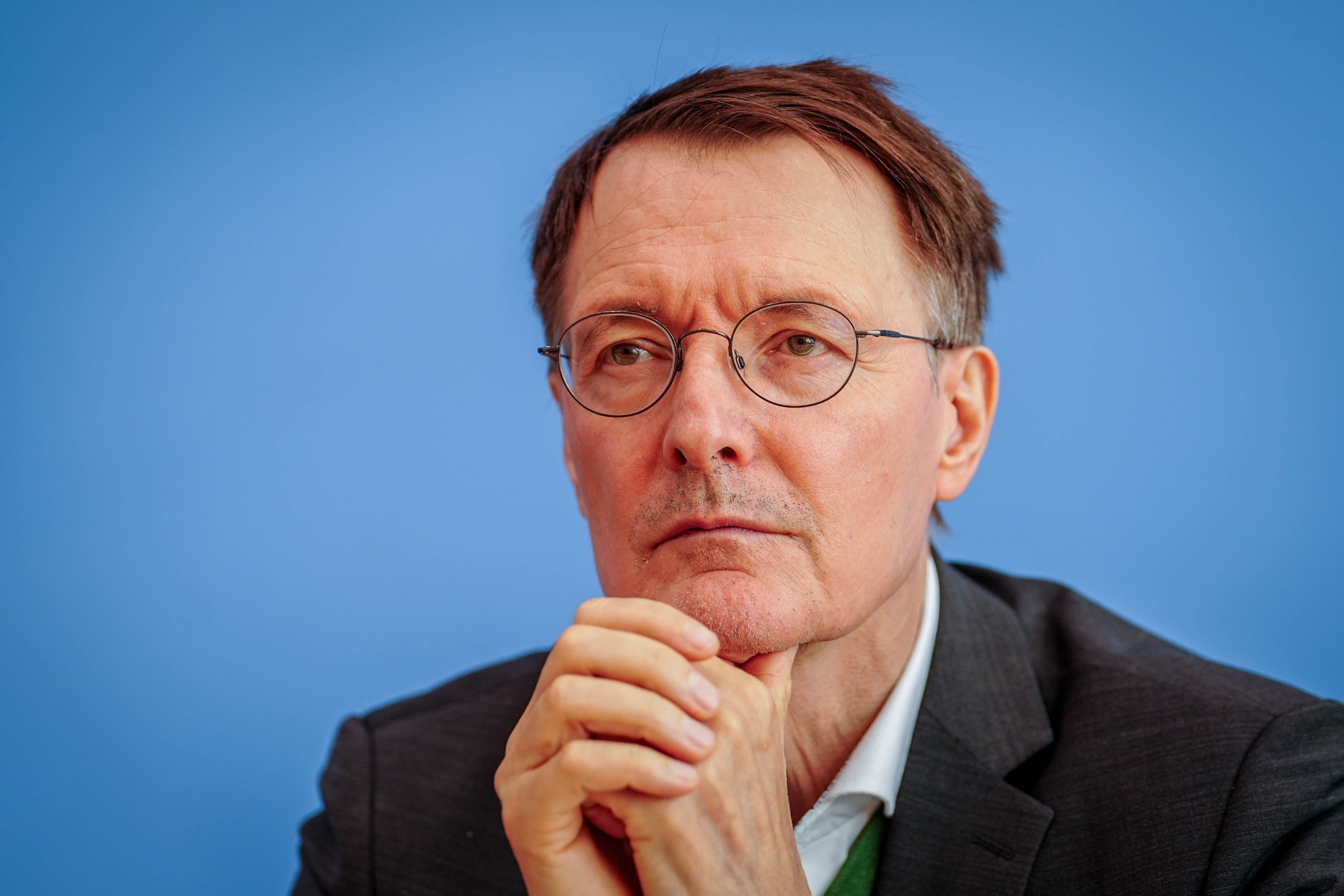 Karl Lauterbach (SPD), ehemaliger Bundesminister für Gesundheit, fordert ein Umdenken in Sachen Klimaanlagen.