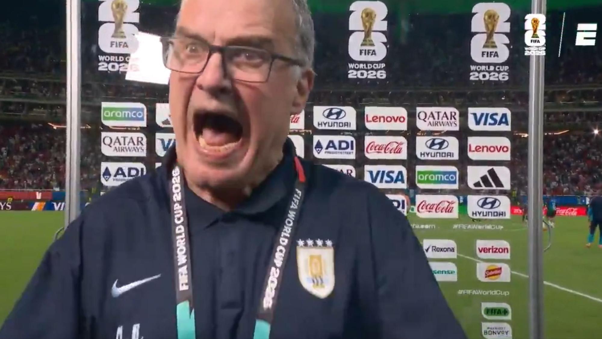 TV-Interview mit dem wütenden Marcelo Bielsa.